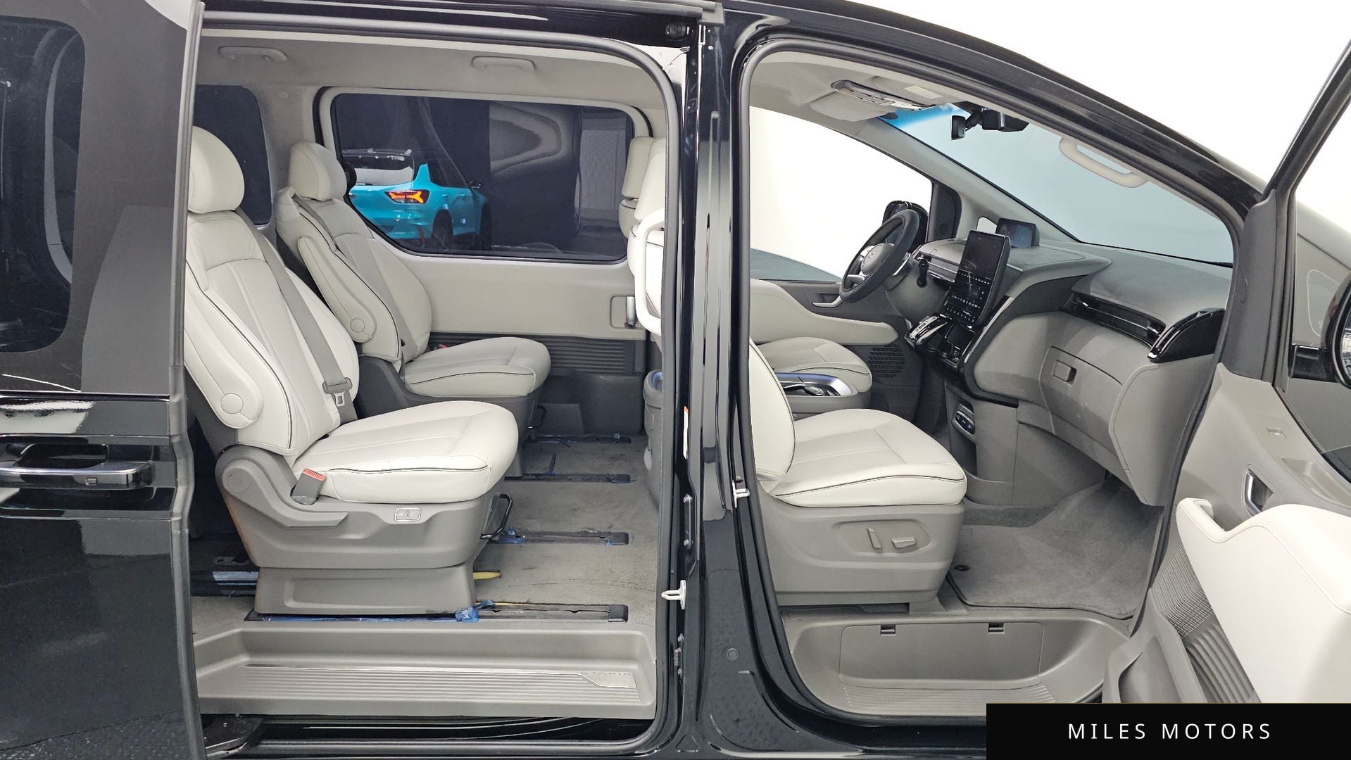 Hyundai Staria 2022 — миниатюра 12
