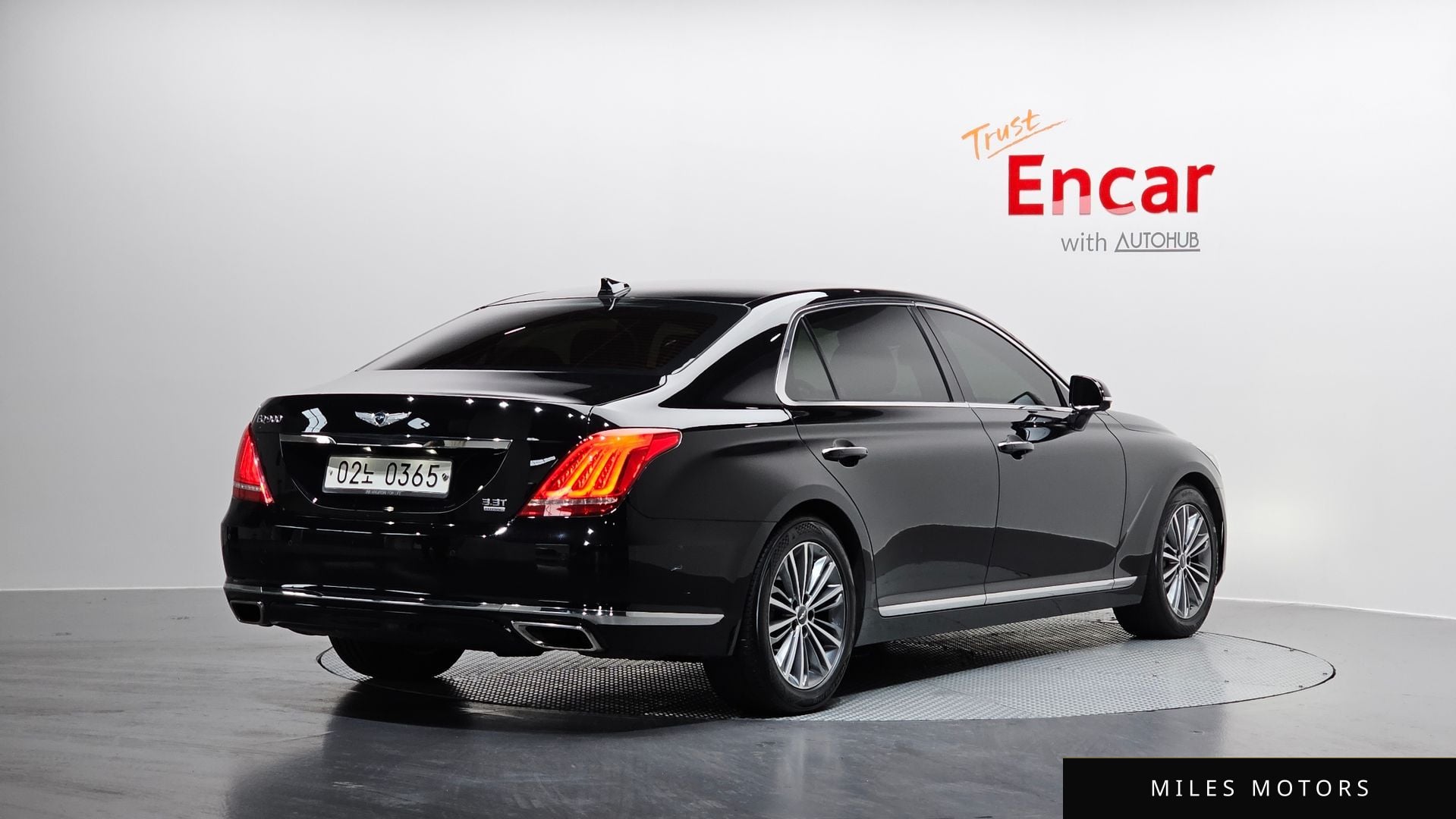 Genesis EQ900 2016 — миниатюра 2