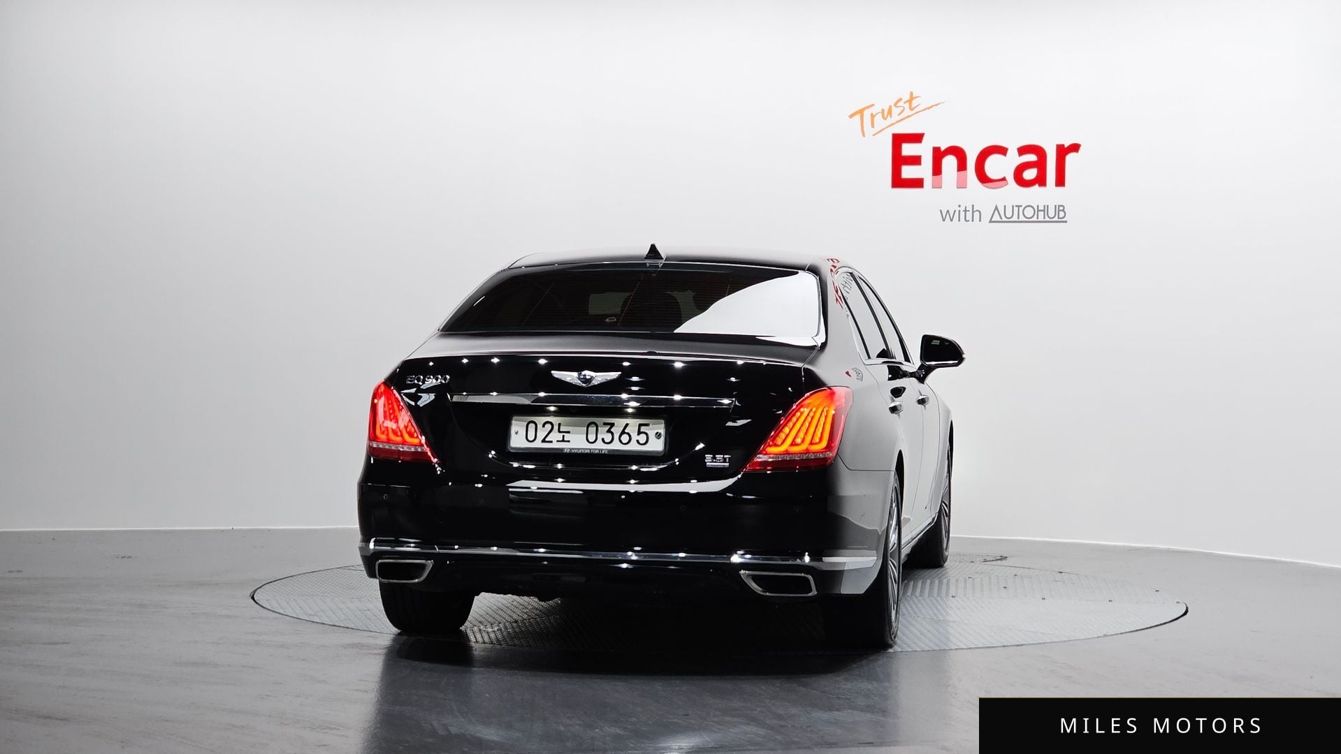 Genesis EQ900 2016 — миниатюра 4