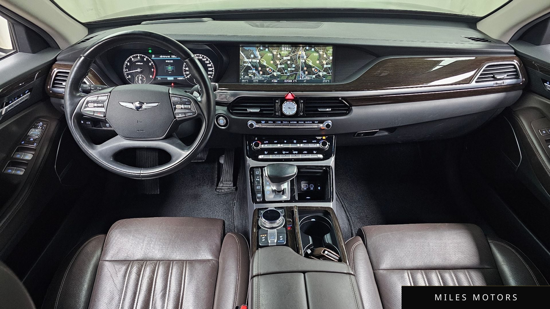 Genesis EQ900 2016 — миниатюра 7