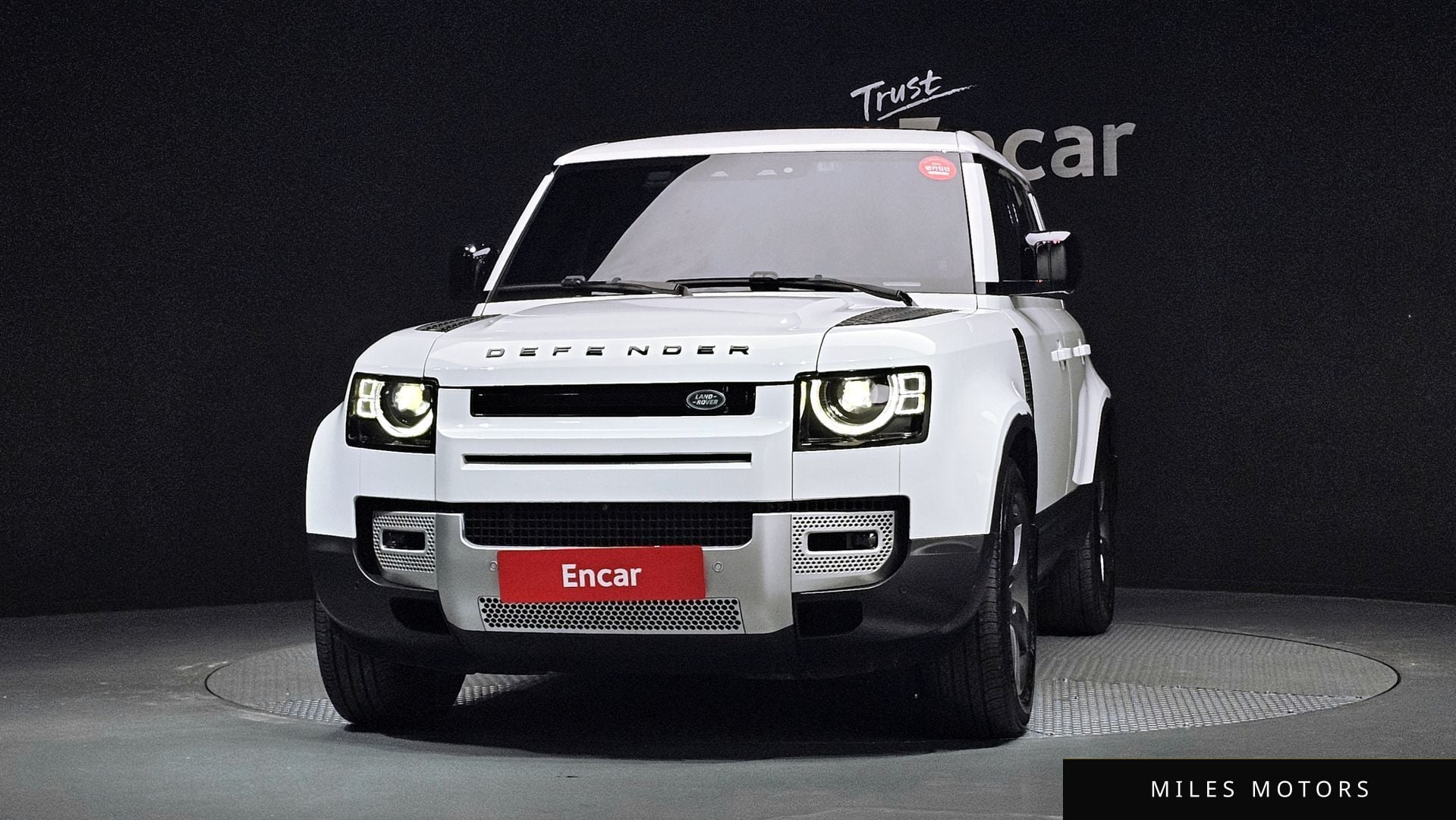 Land Rover Defender 2022 — миниатюра 3