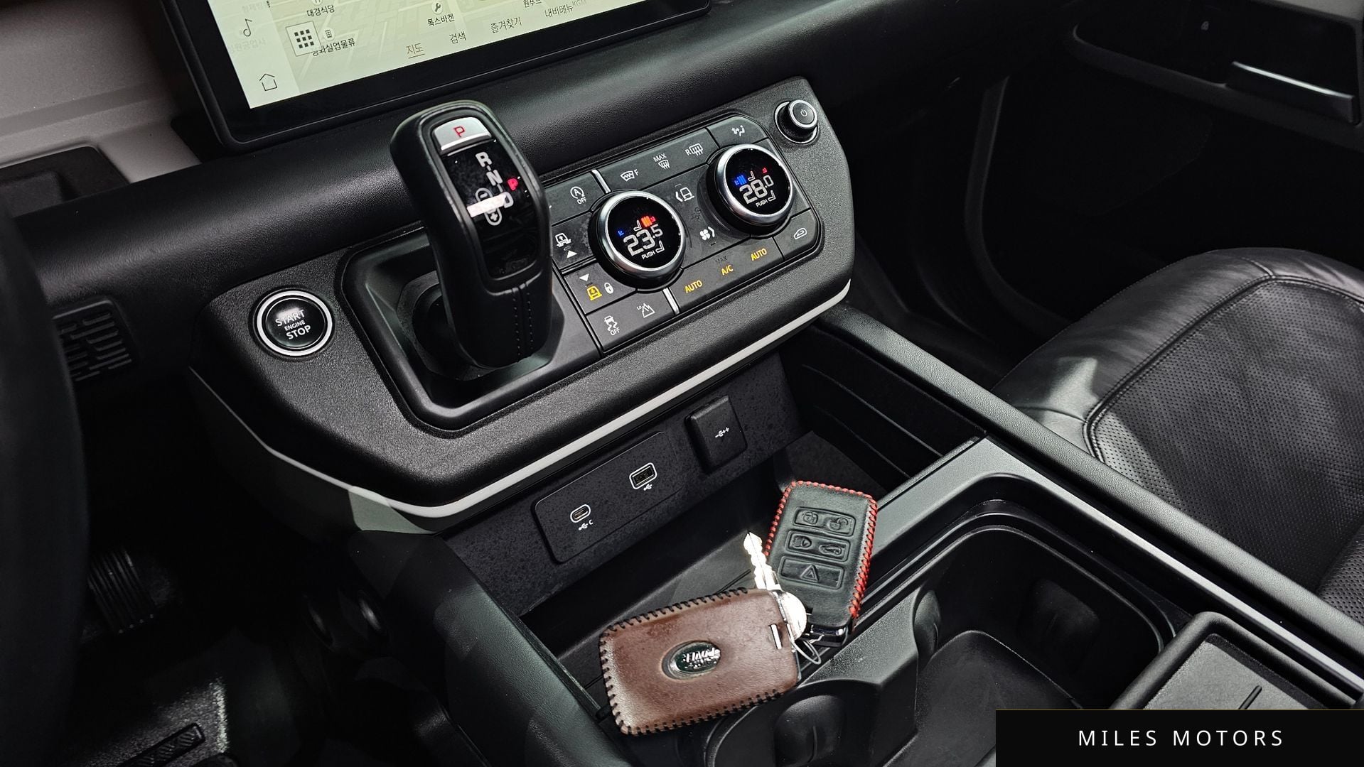 Land Rover Defender 2022 — миниатюра 9