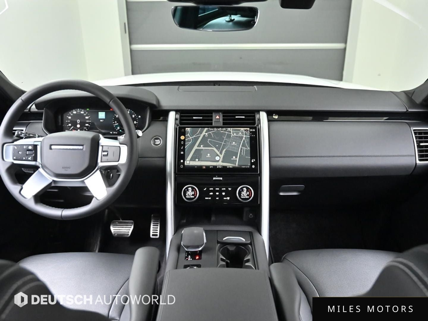 Land Rover Discovery 2025 — миниатюра 7