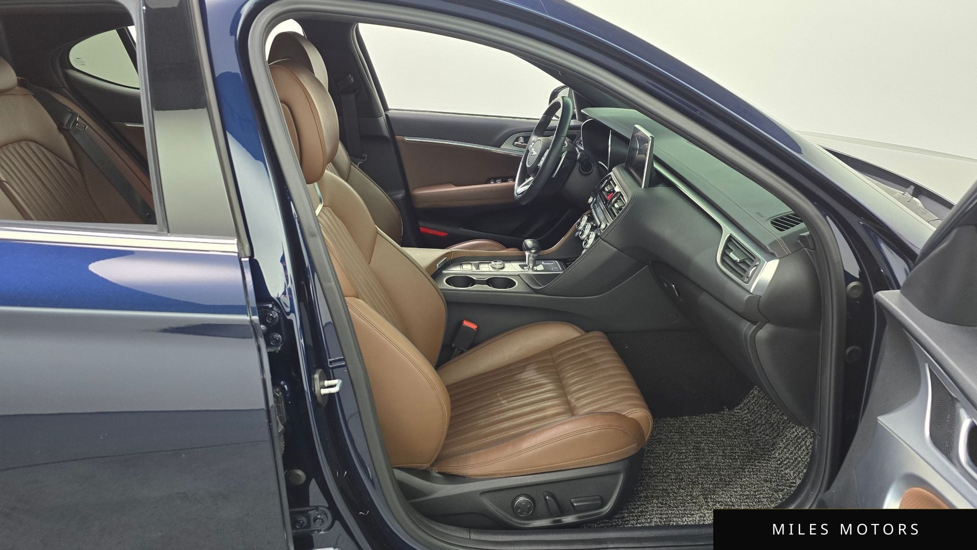 Genesis G70 2020 — миниатюра 11