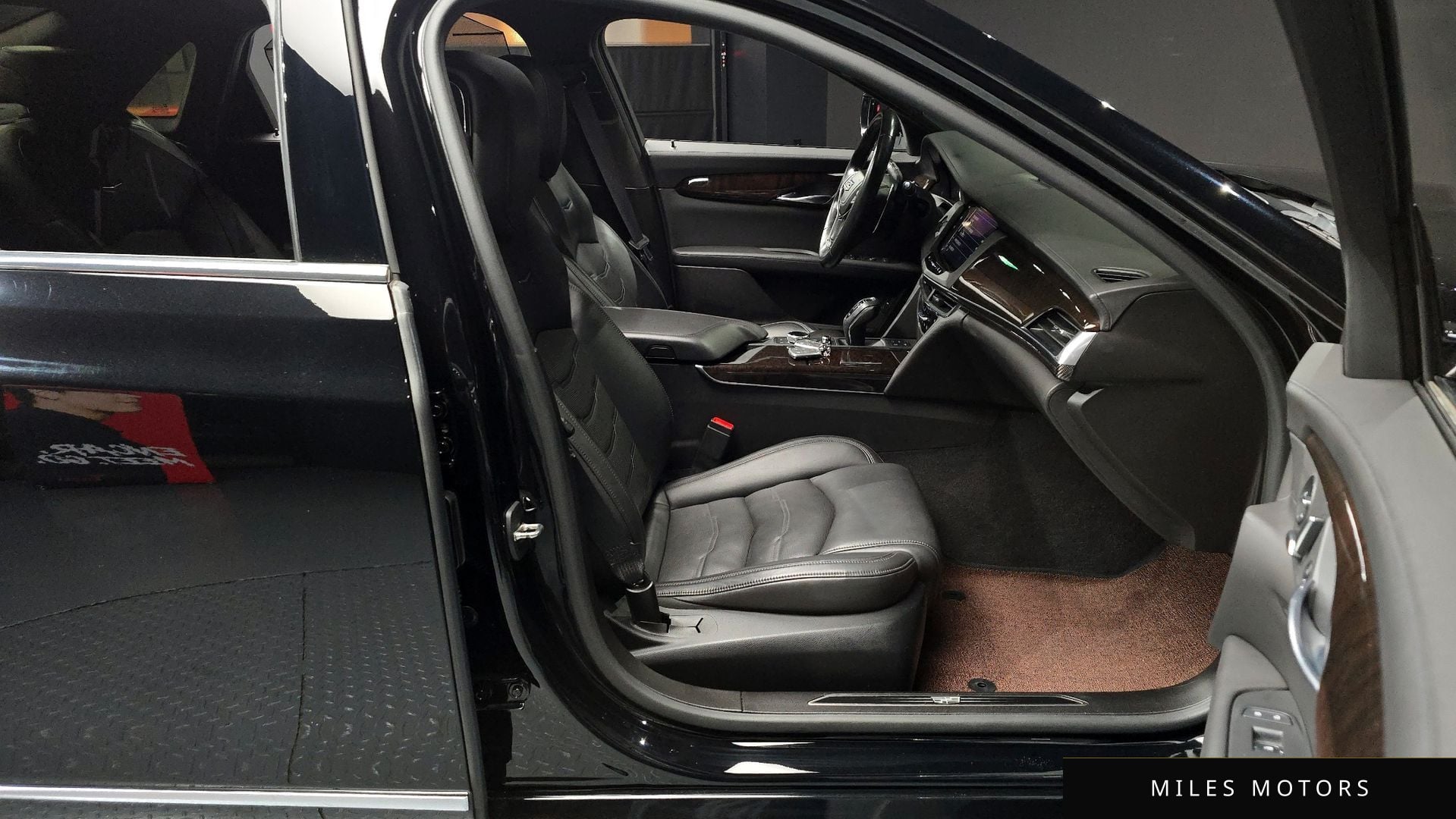 Cadillac CT6 2019 — миниатюра 11