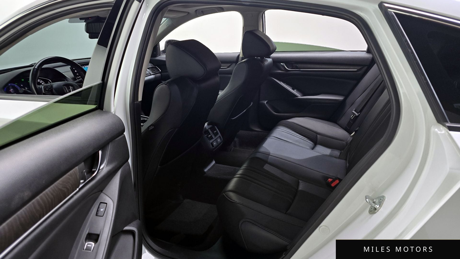Honda Accord 2022 — миниатюра 11