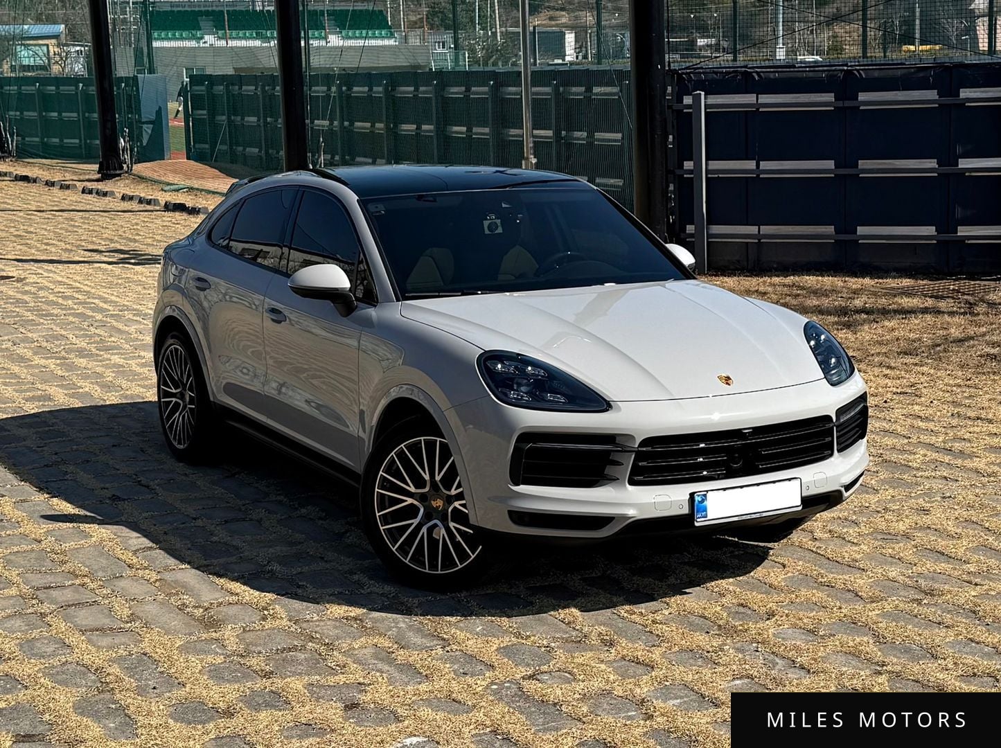 Porsche Cayenne 2022 — миниатюра 4