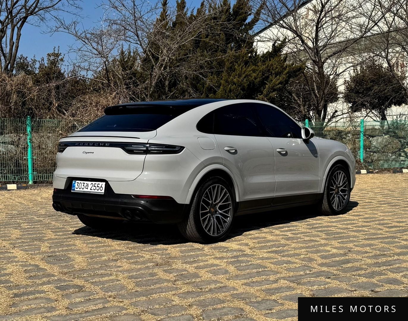 Porsche Cayenne 2022 — миниатюра 6