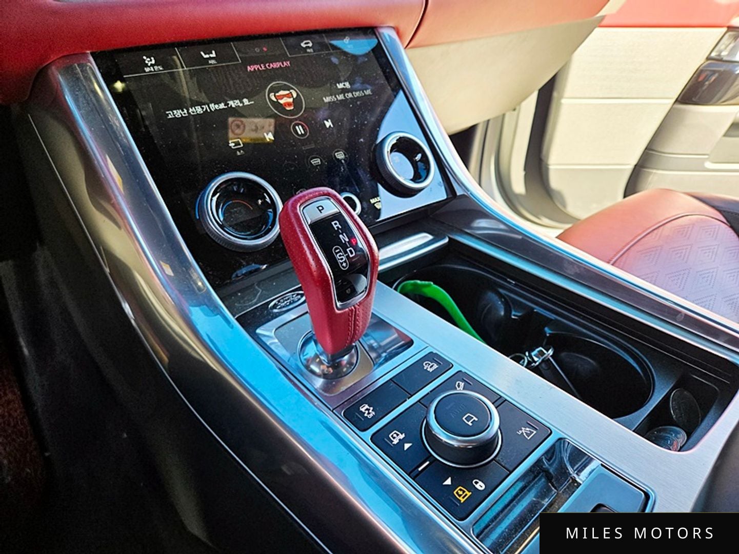 Land Rover Range Rover Sport 2018 — миниатюра 10