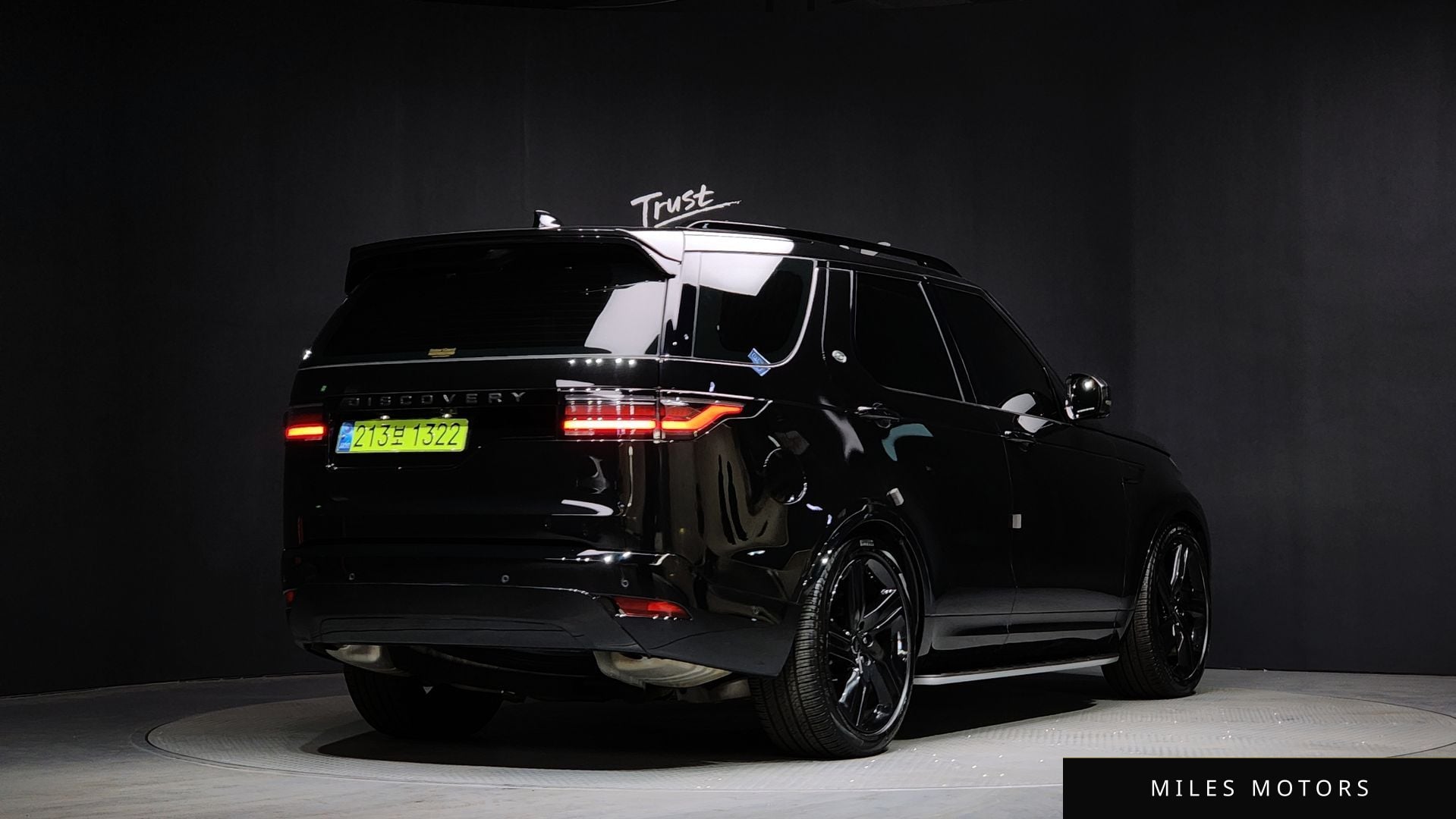 Land Rover Discovery 2024 — миниатюра 2