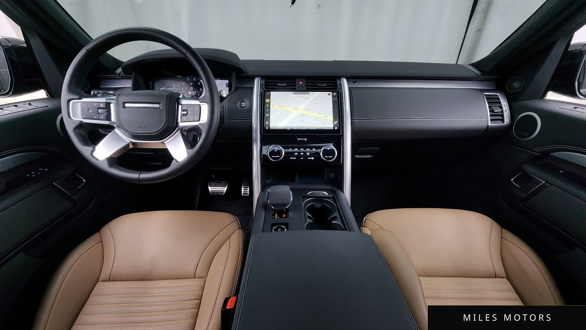 Land Rover Discovery 2024 — миниатюра 7