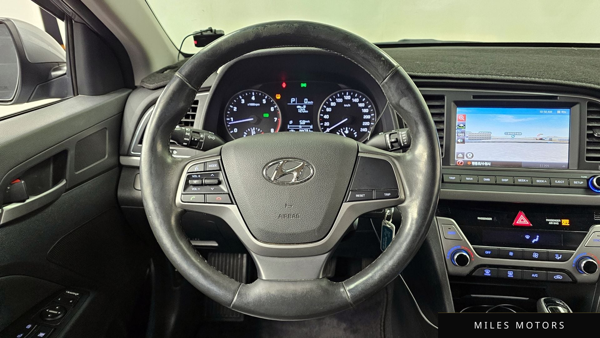 Hyundai 아반떼 AD 2016 — миниатюра 13