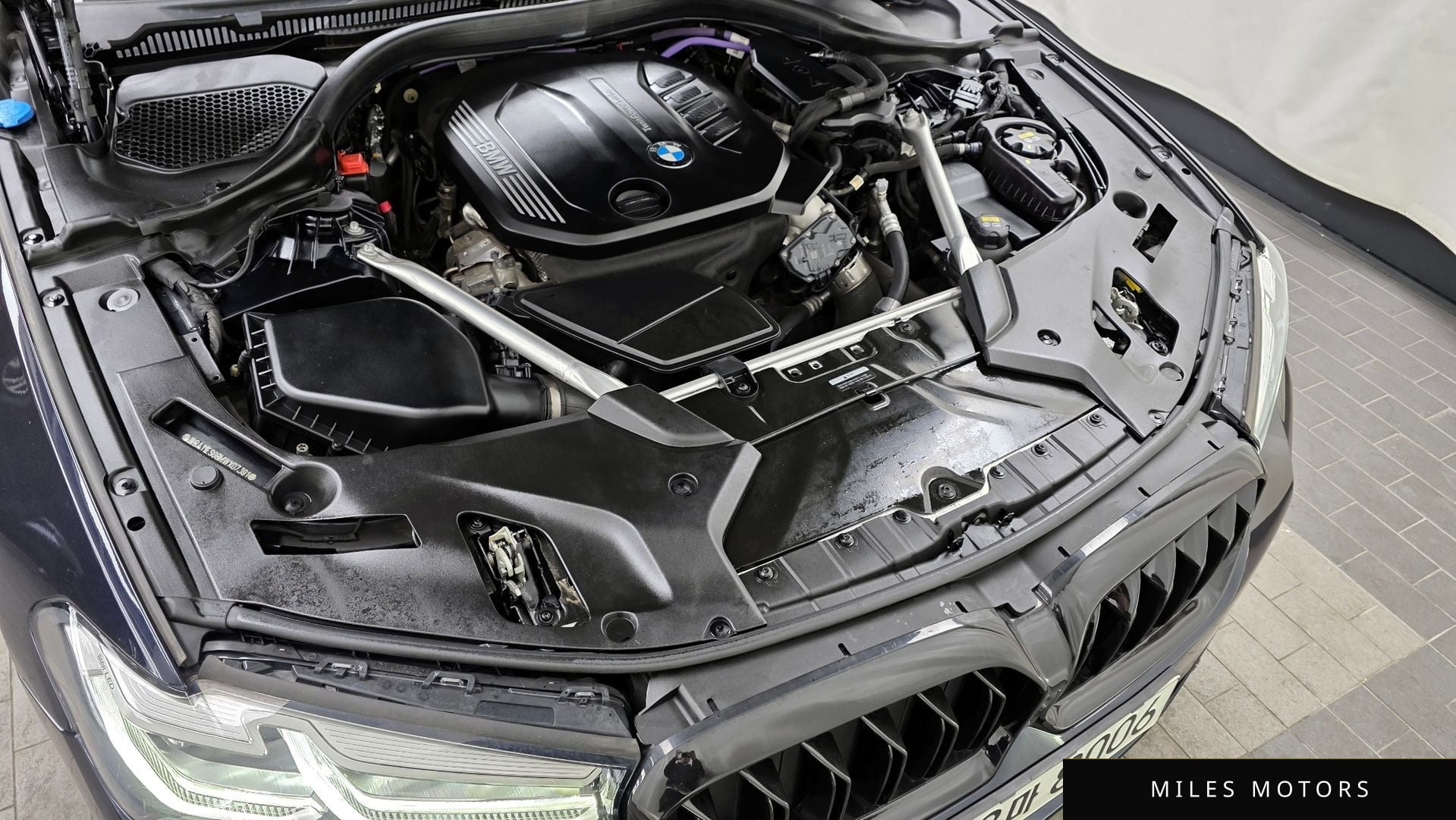 BMW 5 Series (G30) 2021 — миниатюра 6