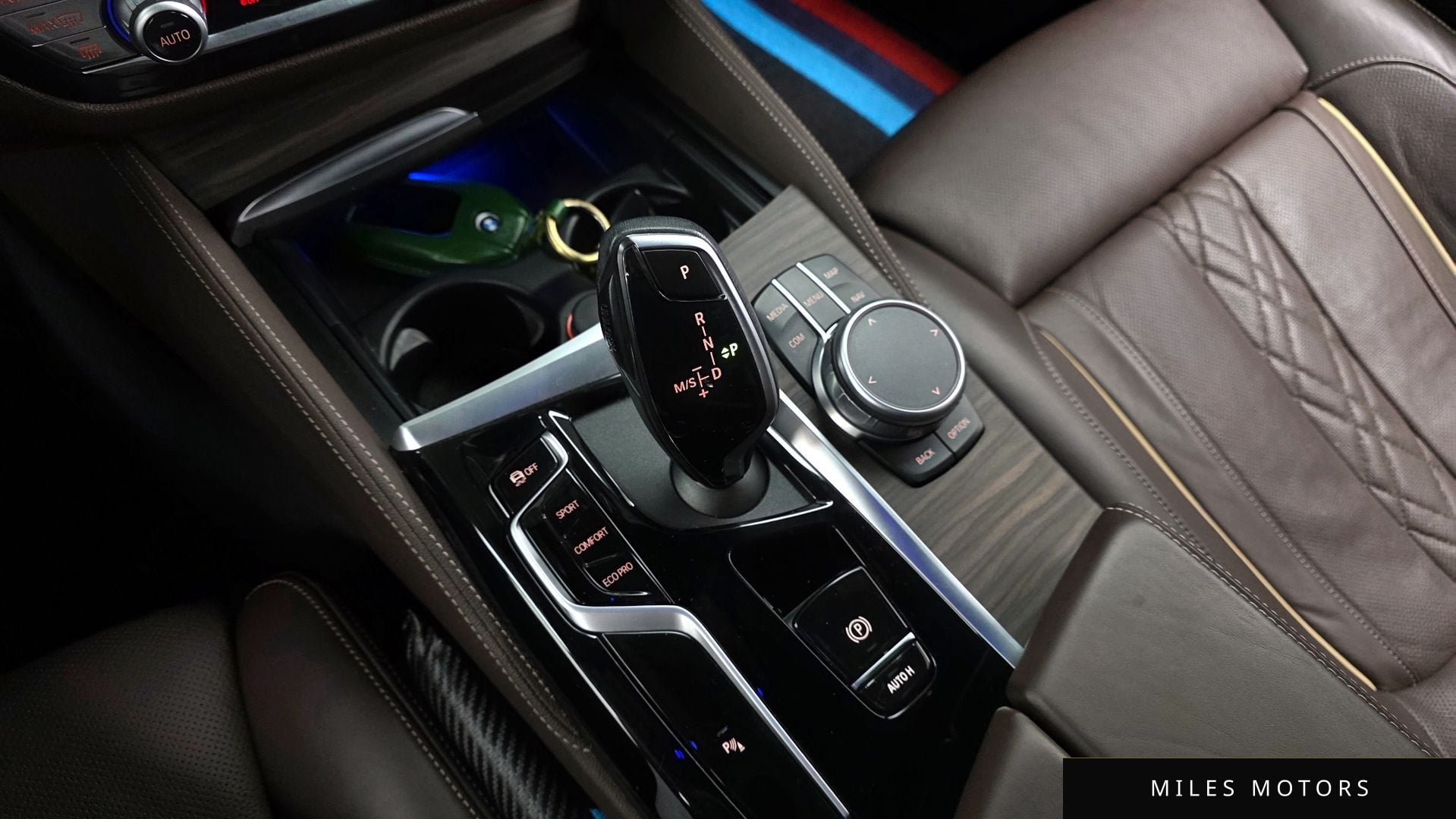 BMW 5 Series (G30) 2021 — миниатюра 9