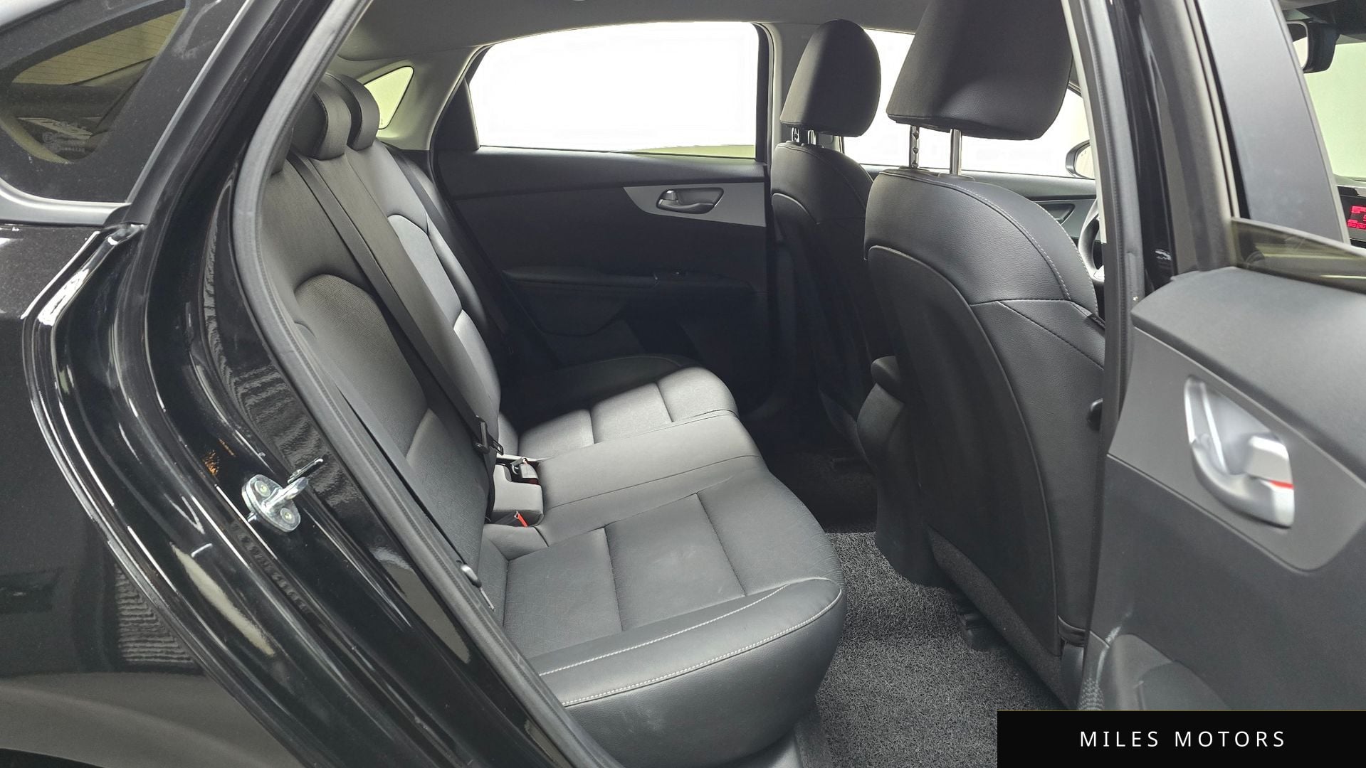 Kia K3 2022 — миниатюра 12