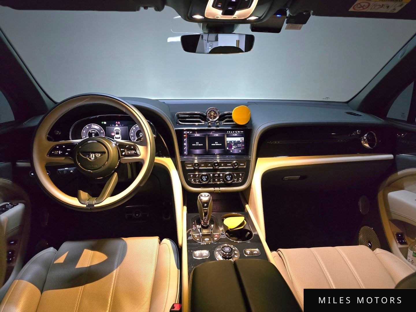 Bentley Bentayga 2024 — миниатюра 13