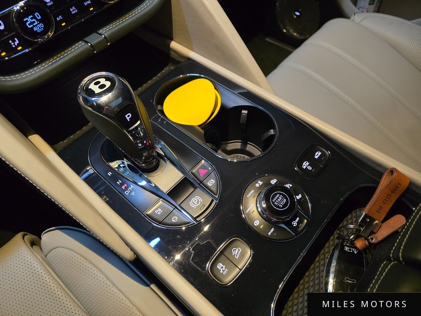 Bentley Bentayga 2024 — миниатюра 16