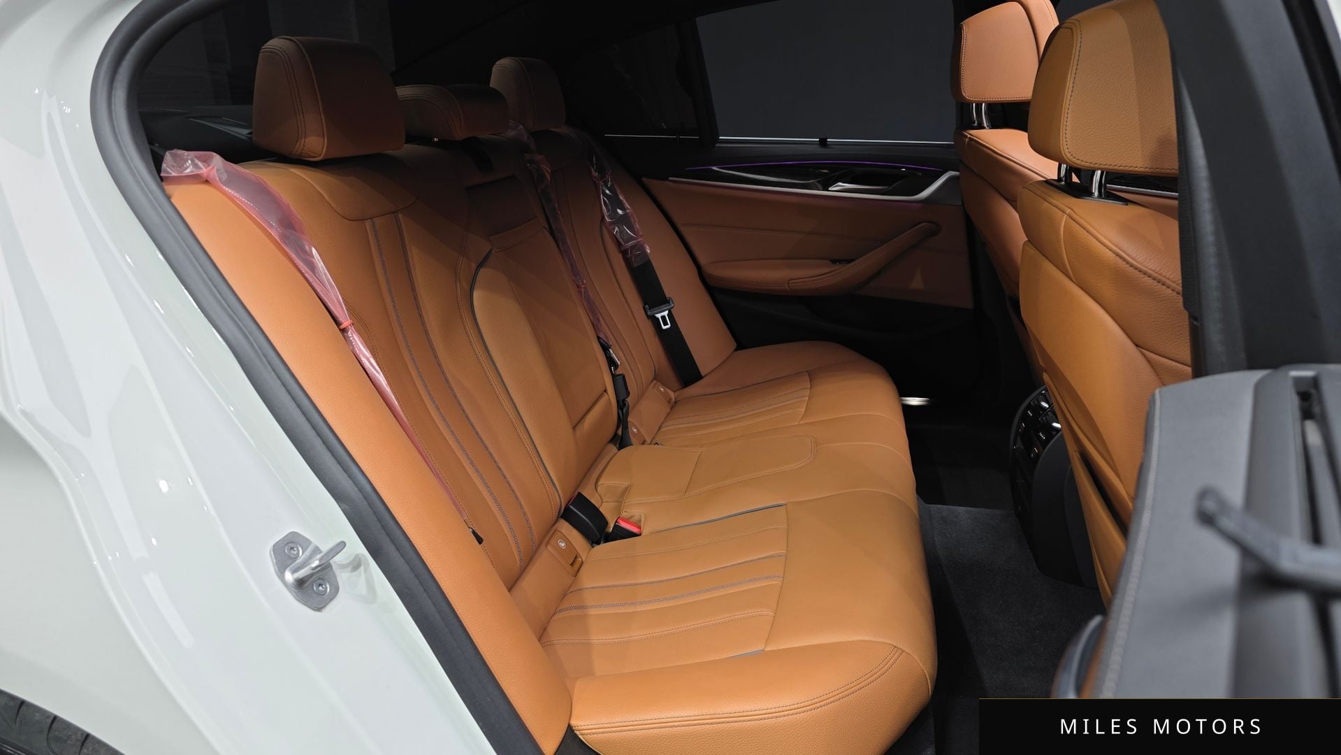 BMW 5 Series (G30) 2022 — миниатюра 12