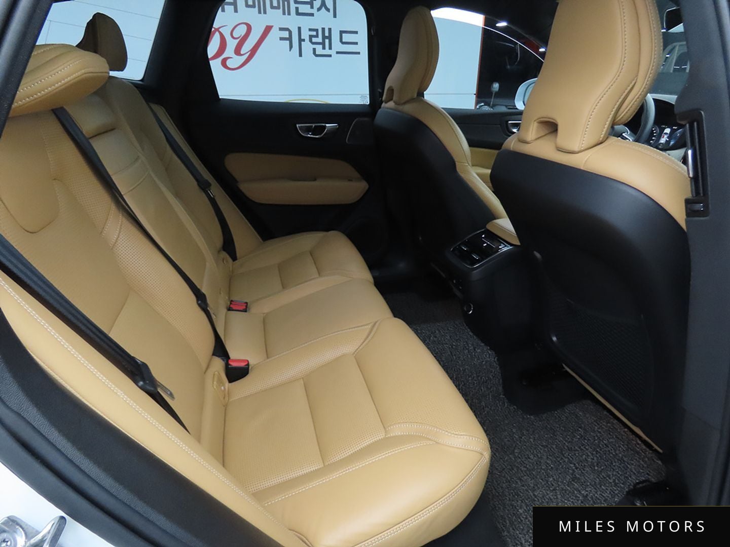 Volvo XC60 2019 — миниатюра 6