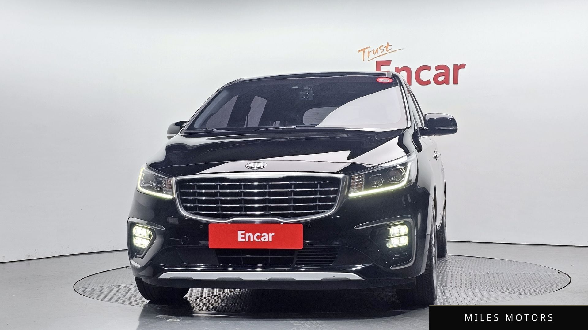 Kia Canival 2020 — миниатюра 3