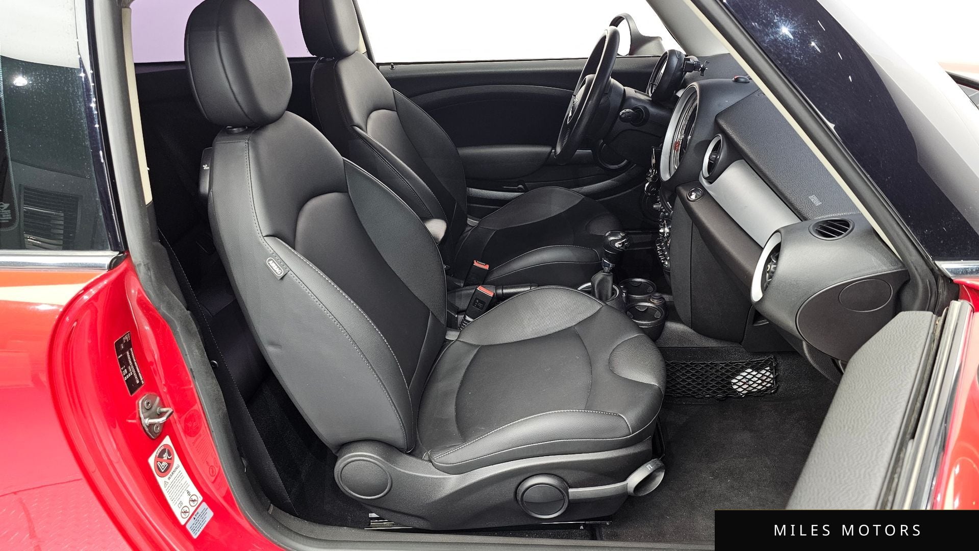 MINI Cooper D 2013 — миниатюра 10