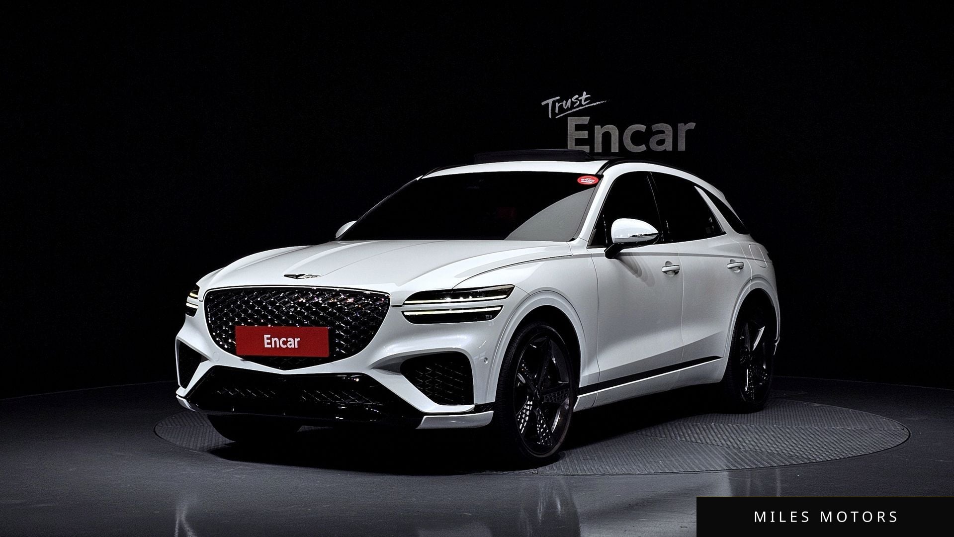 Genesis GV70 2021 — фото 1 из 12