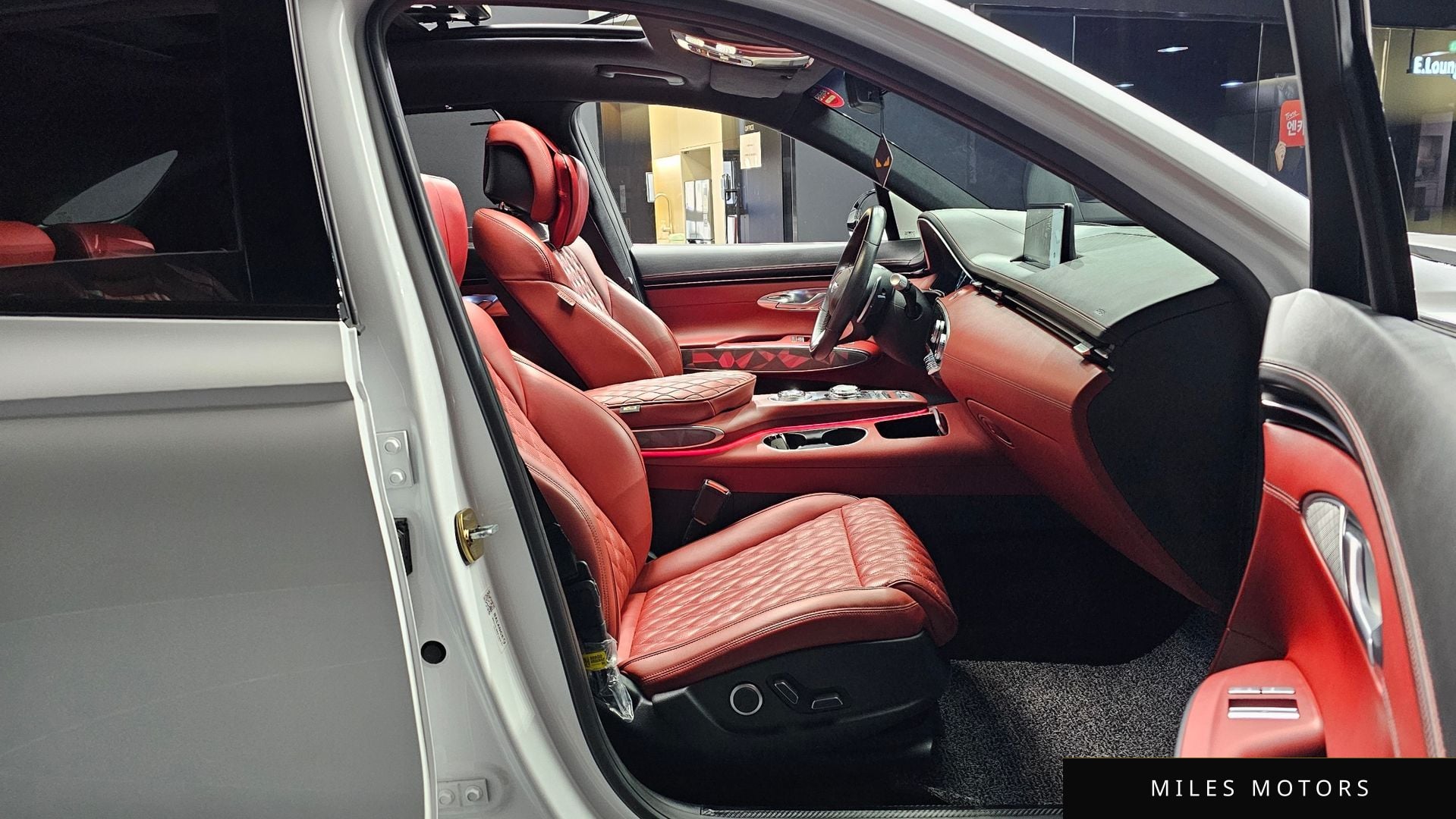 Genesis GV70 2021 — миниатюра 10