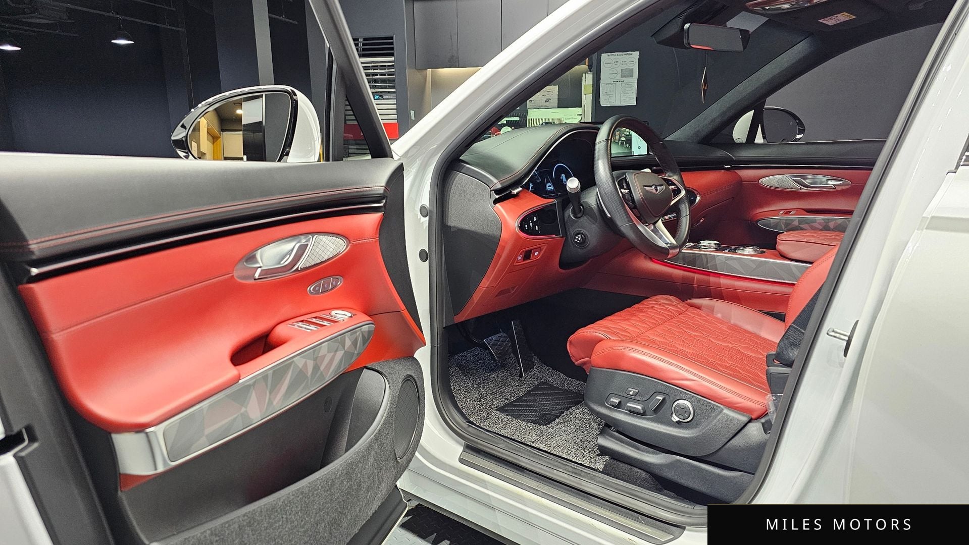 Genesis GV70 2021 — миниатюра 11