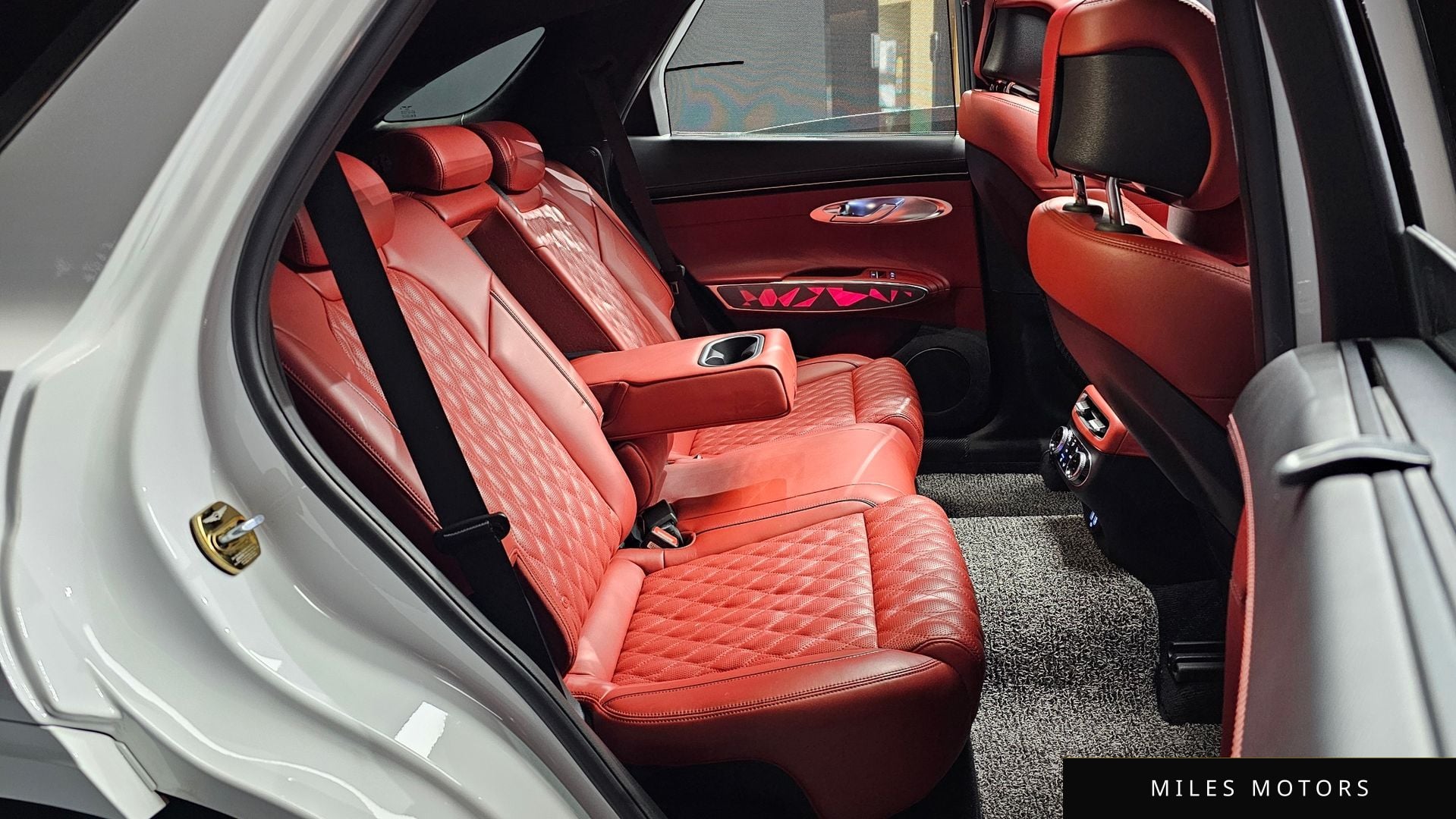 Genesis GV70 2021 — миниатюра 12
