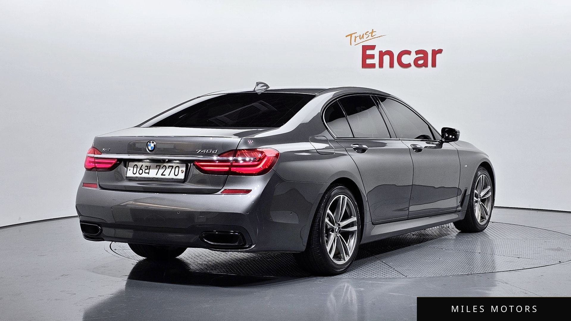 BMW 7 Series (G11) 2018 — миниатюра 2