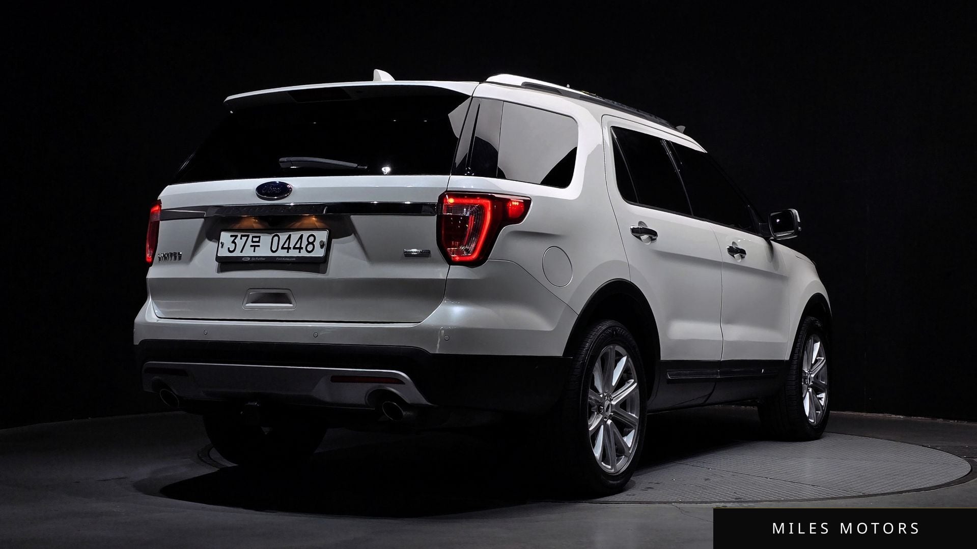 Ford Explorer 2016 — миниатюра 2