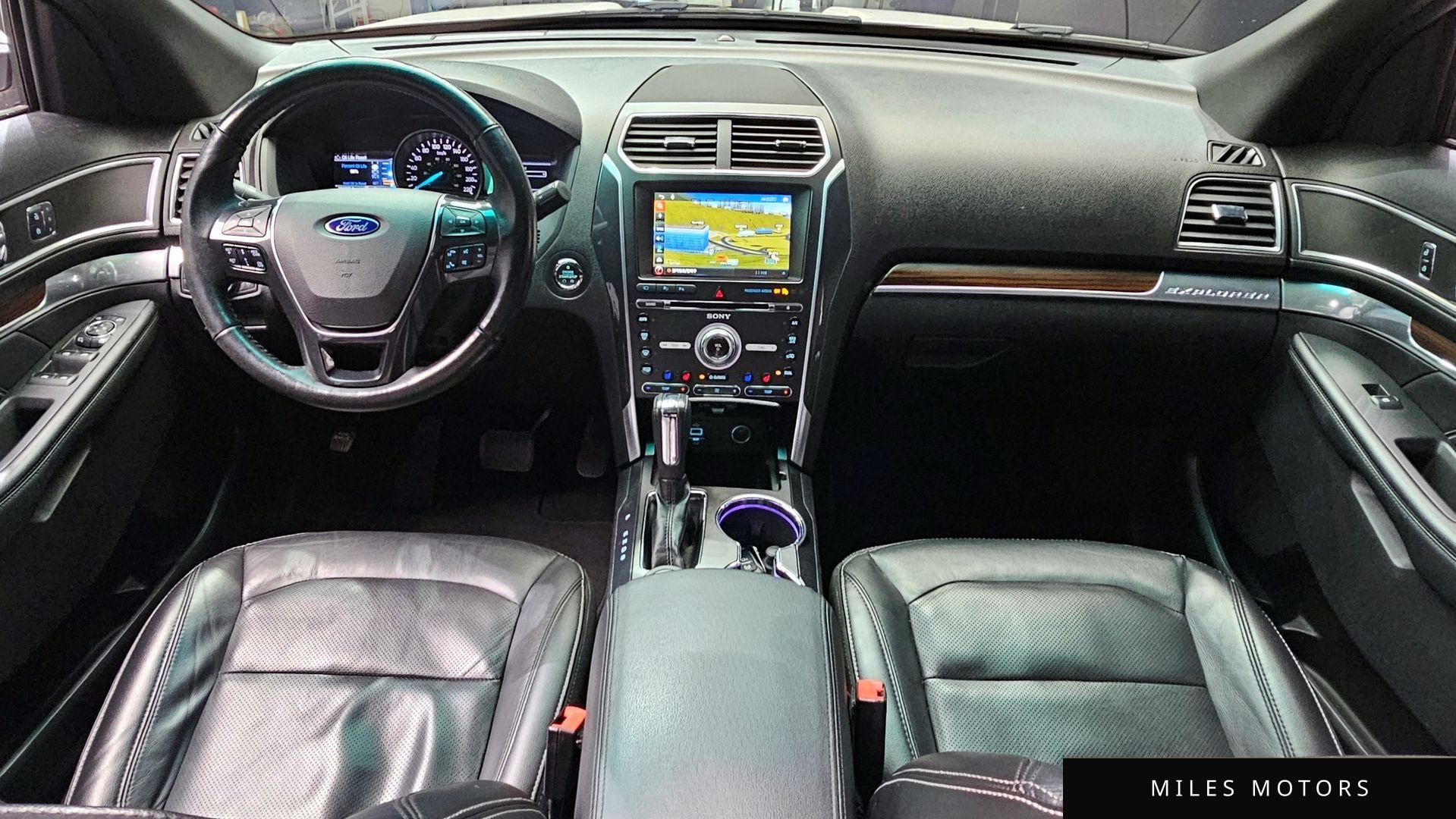 Ford Explorer 2016 — миниатюра 7