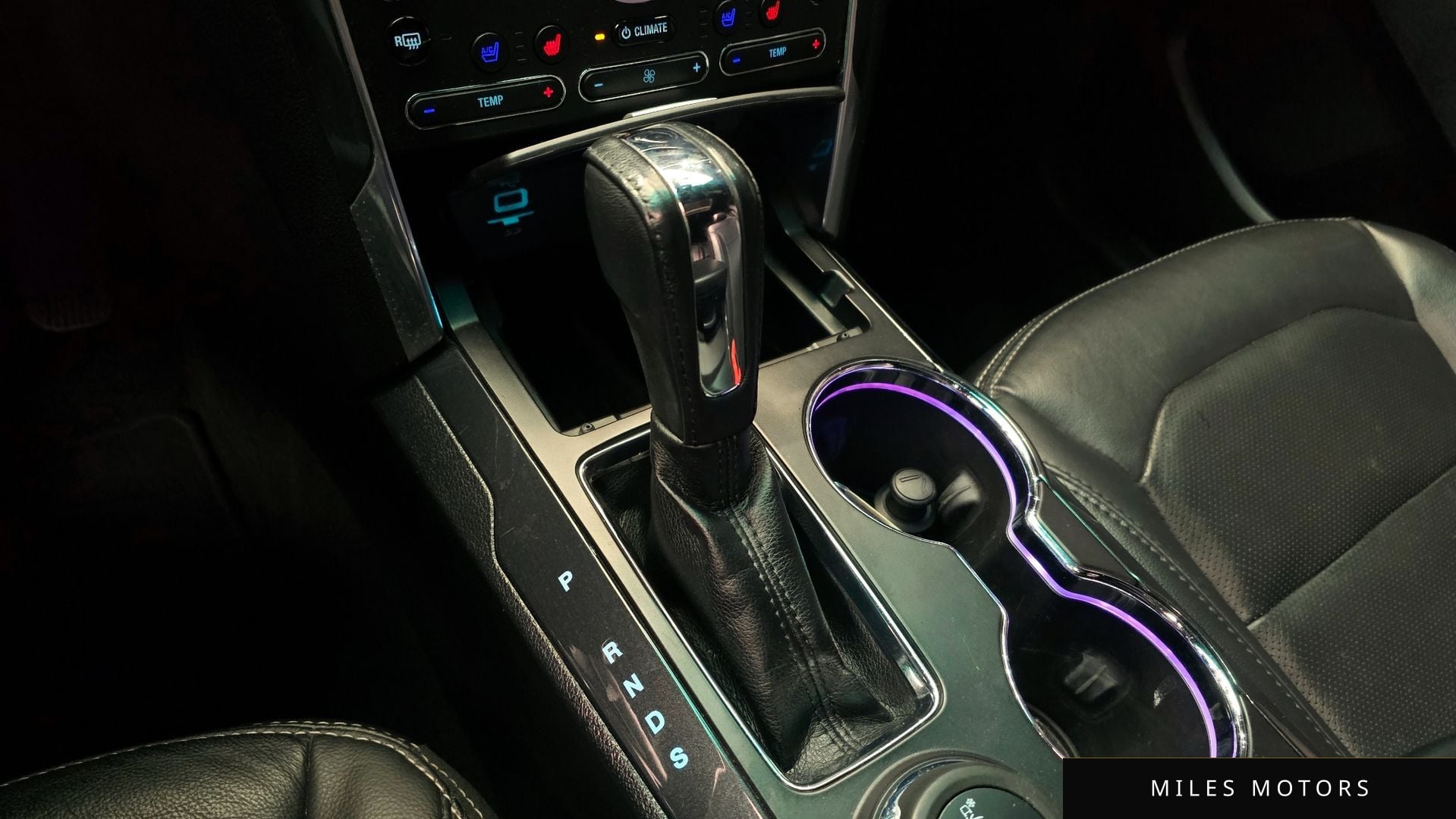 Ford Explorer 2016 — миниатюра 9