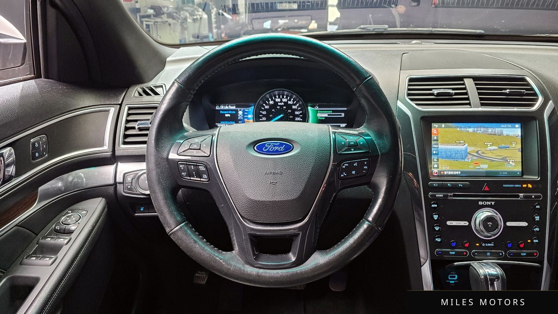Ford Explorer 2016 — миниатюра 14