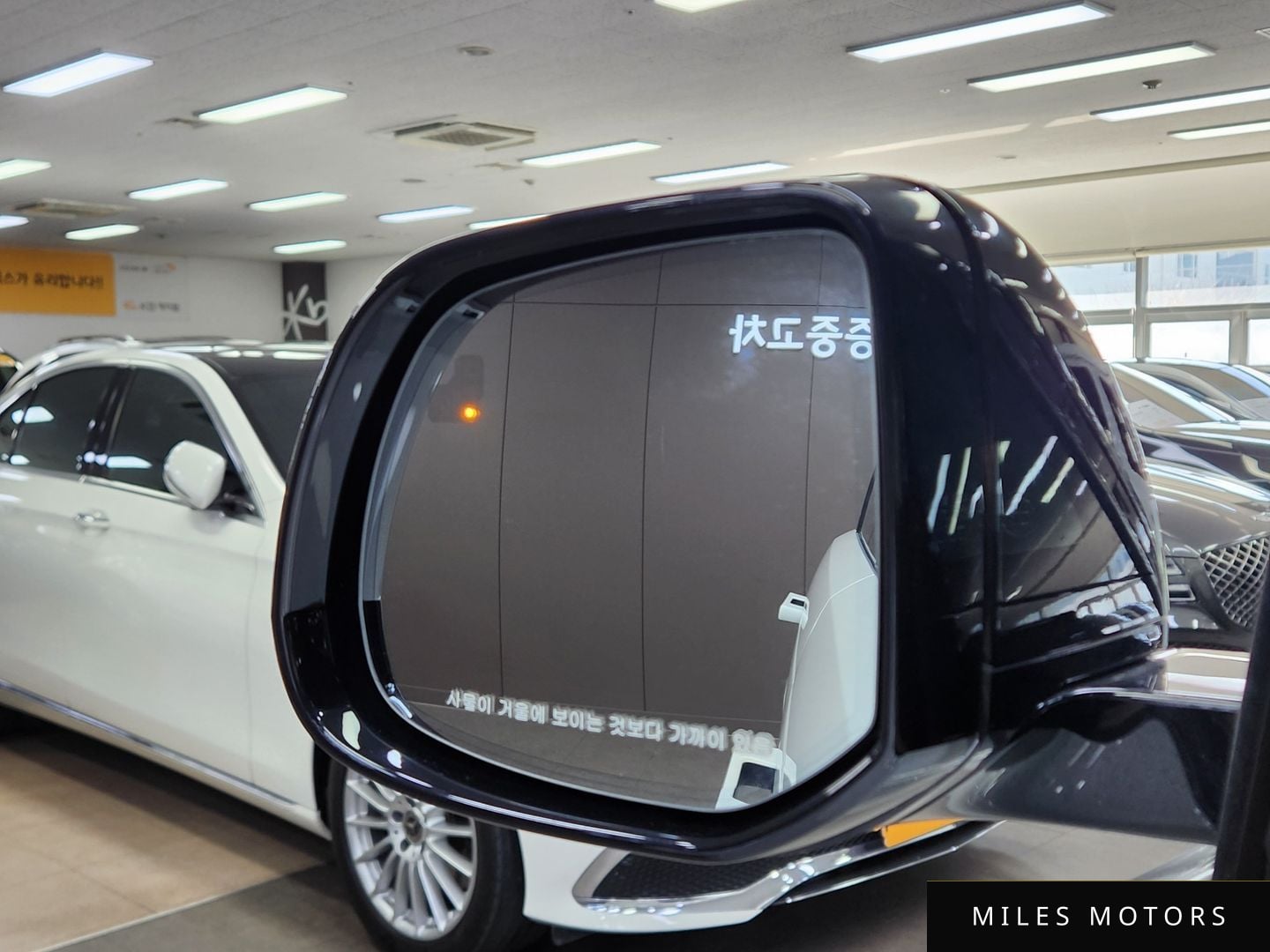 Land Rover Range Rover Sport 2023 — миниатюра 10