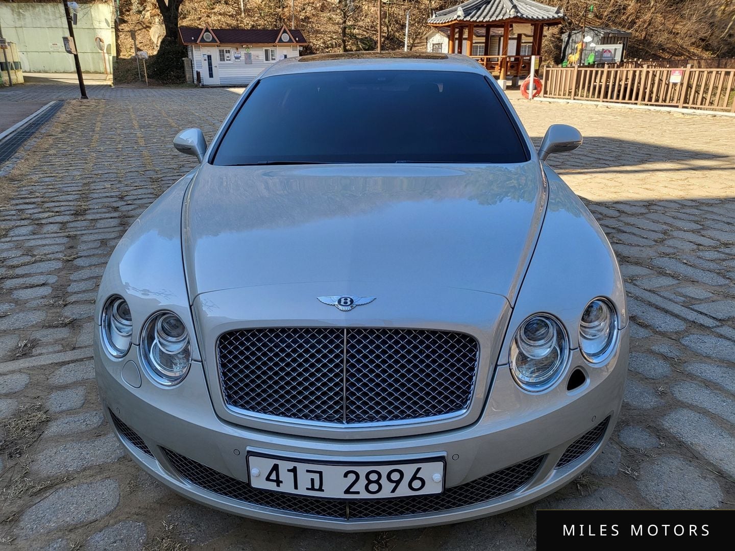 Bentley Flying Spur 2010 — миниатюра 3