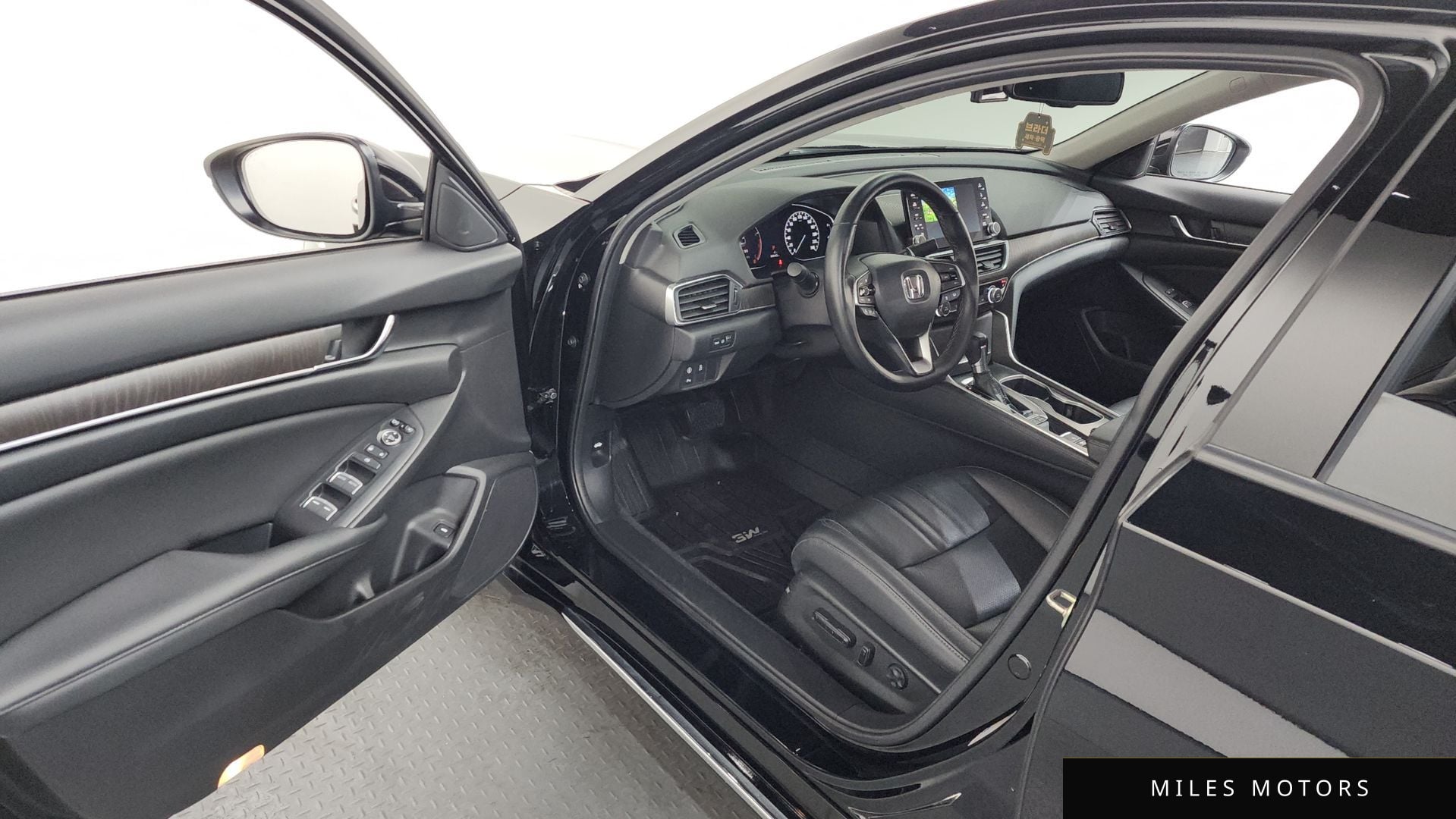 Honda Accord 2019 — миниатюра 10