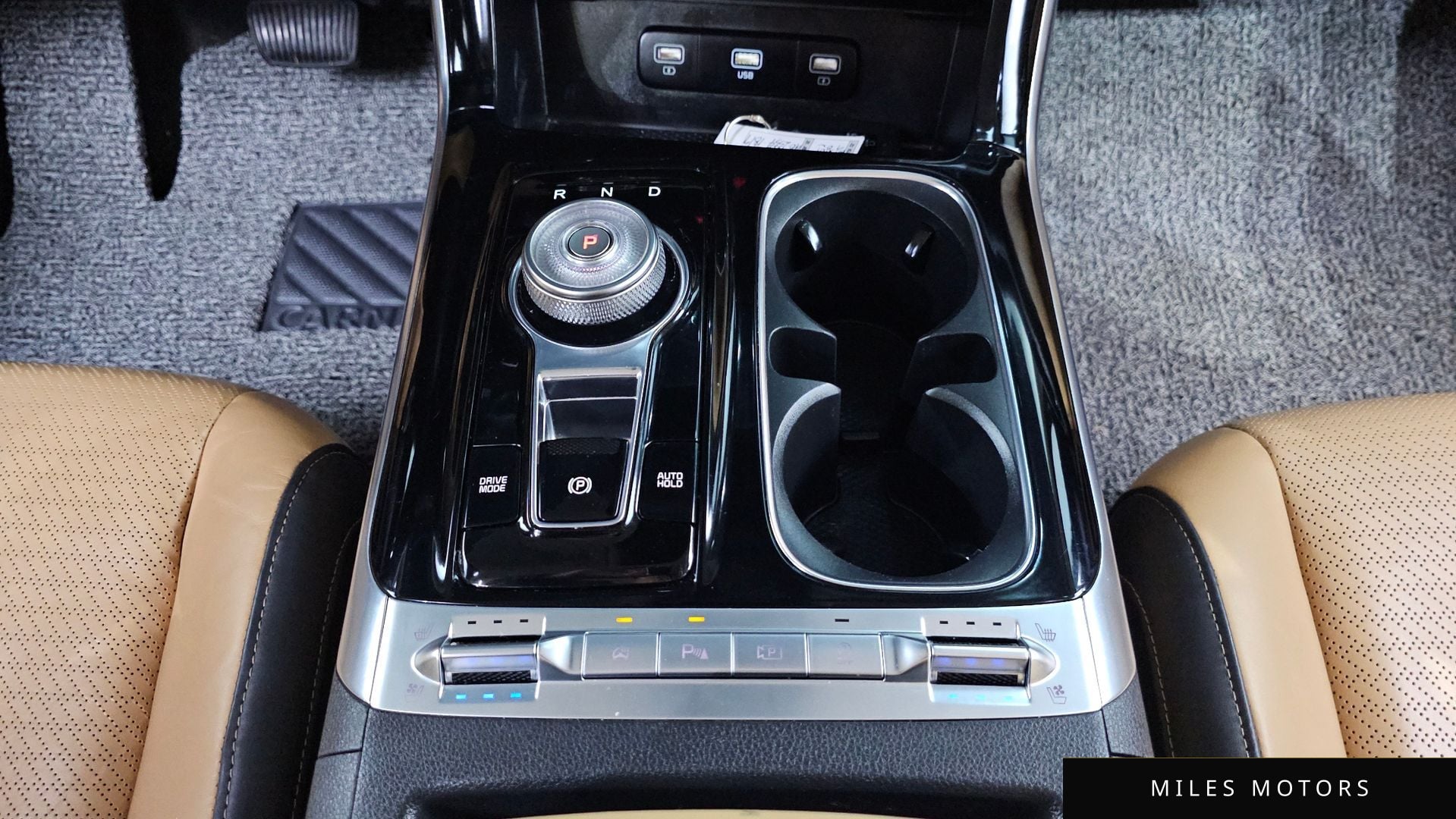 Kia Carnival 2021 — миниатюра 9