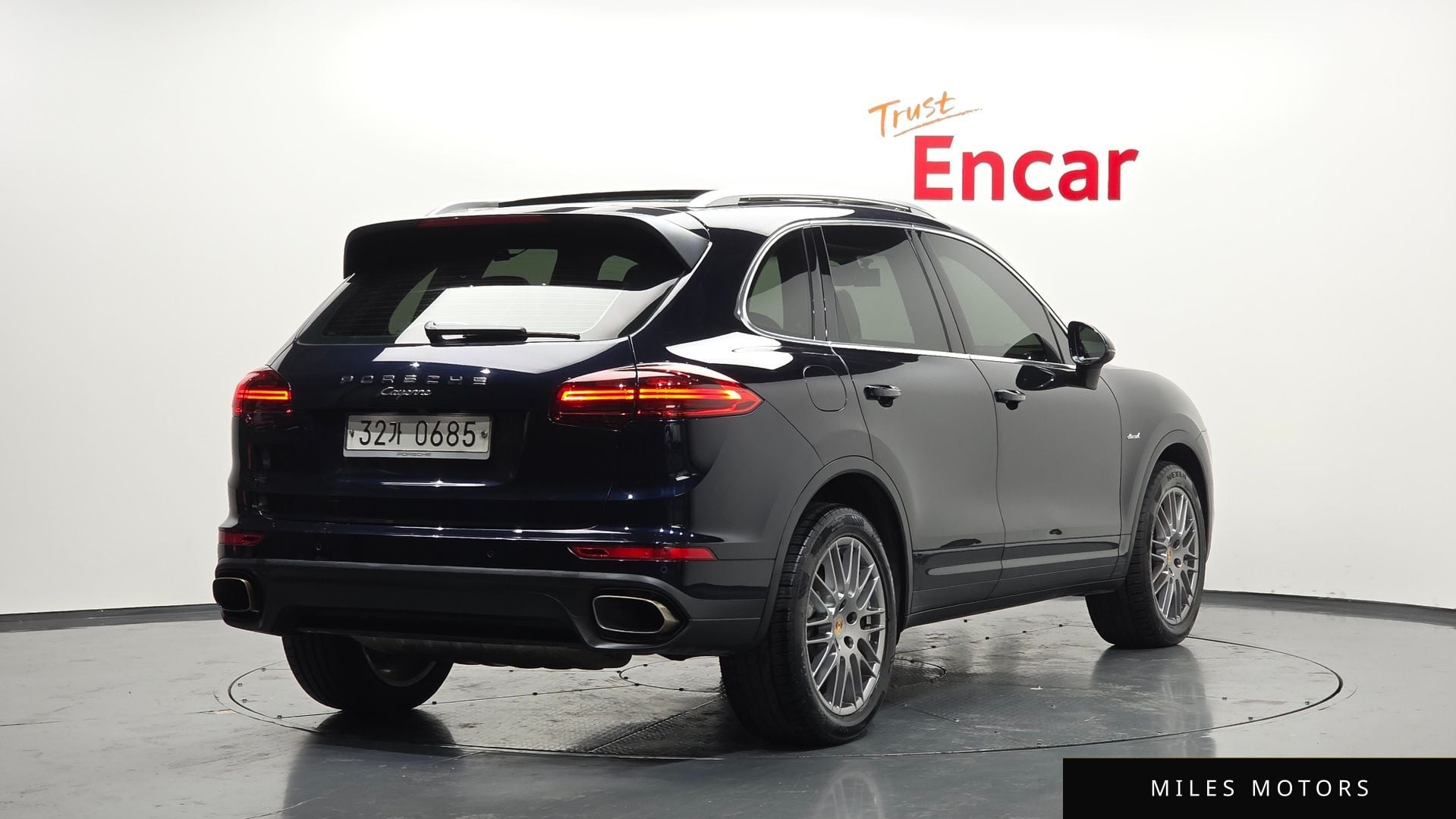 Porsche 카이엔 2016 — миниатюра 2
