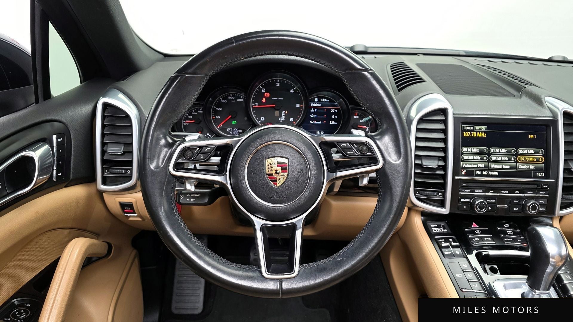 Porsche 카이엔 2016 — миниатюра 13
