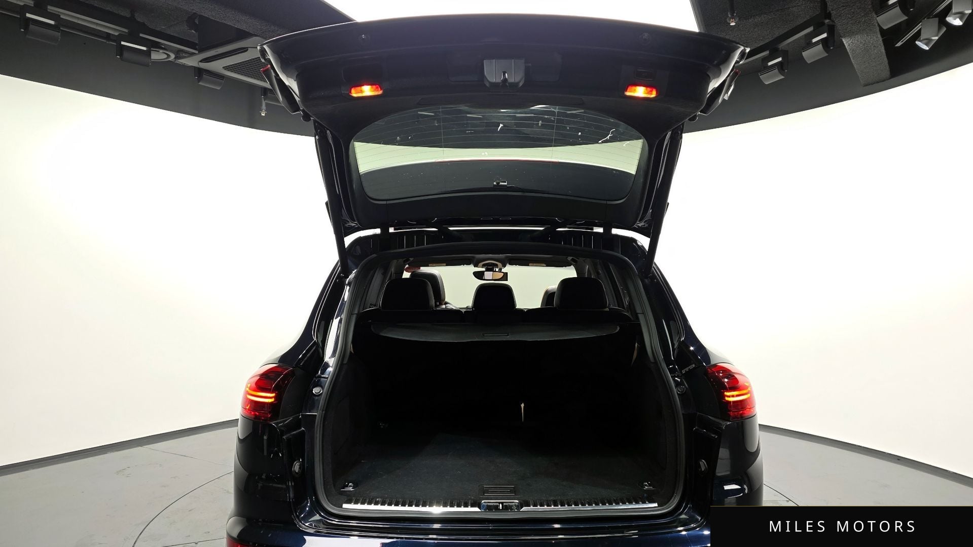 Porsche 카이엔 2016 — миниатюра 20