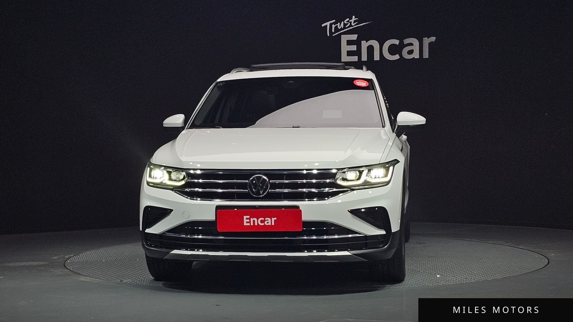Volkswagen 티구안 2022 — миниатюра 3