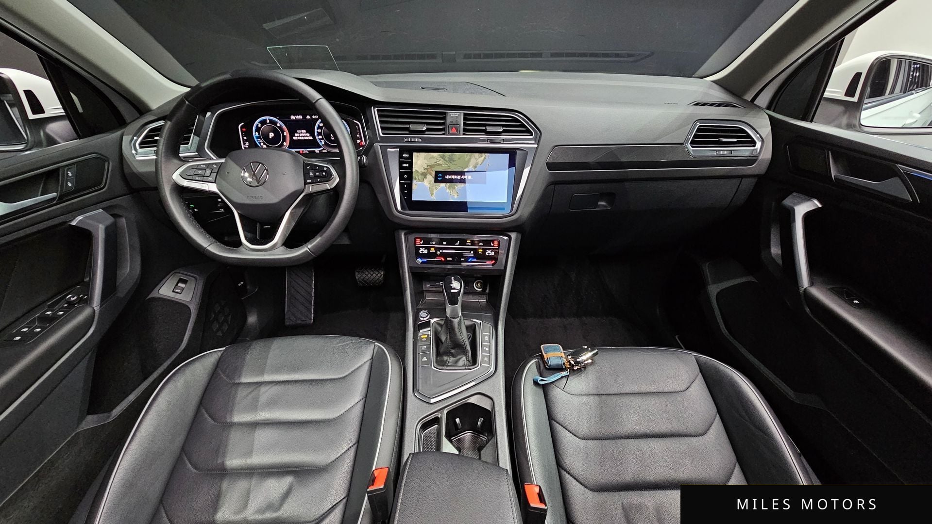 Volkswagen 티구안 2022 — миниатюра 7