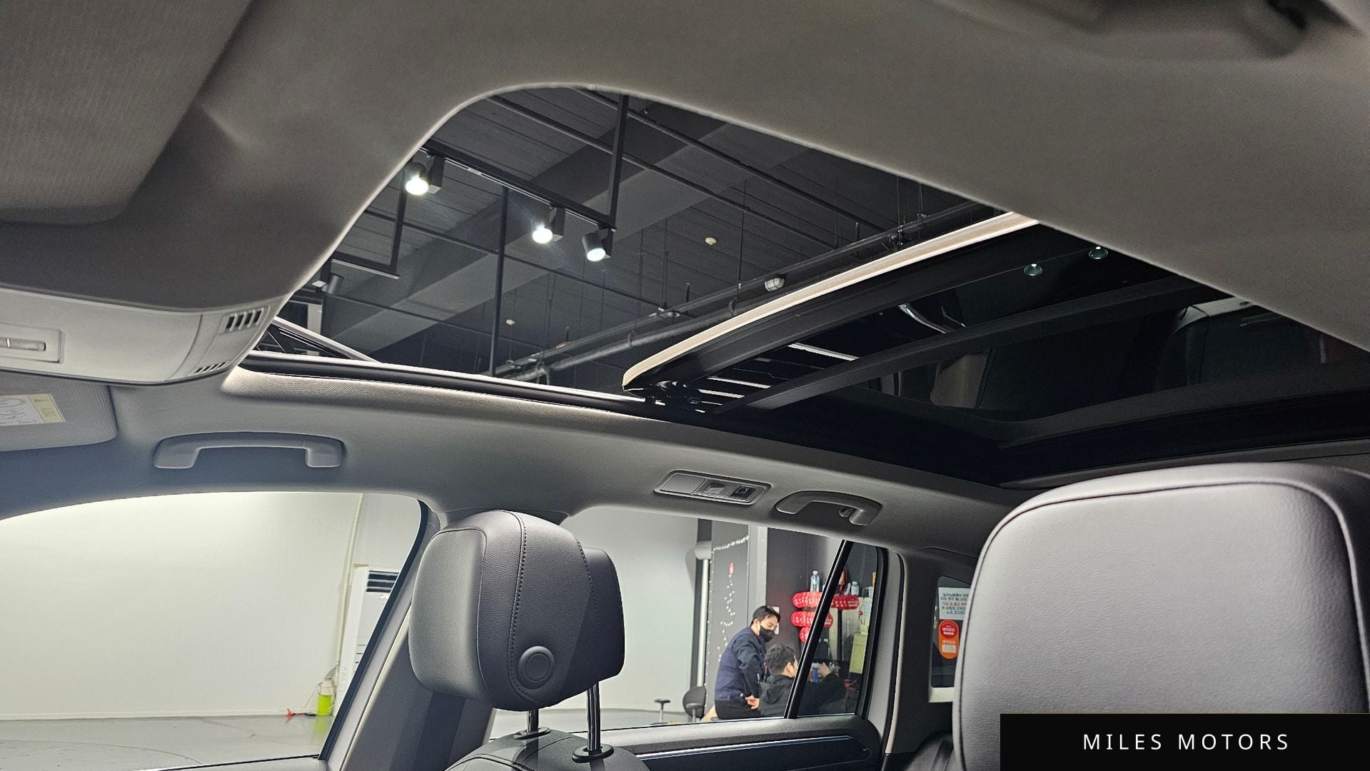 Volkswagen 티구안 2022 — миниатюра 18