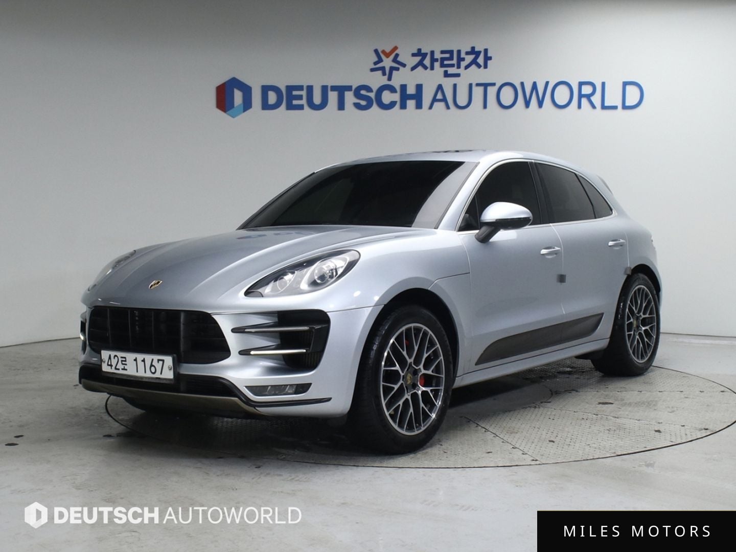 Porsche Macan 2015 — фото 1 из 12