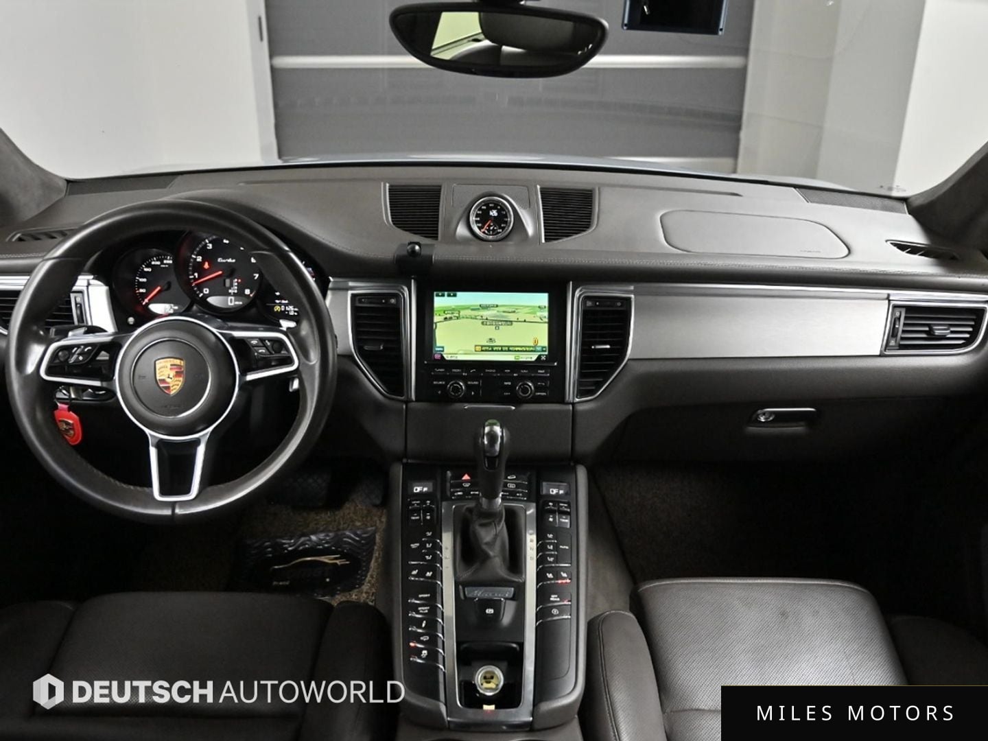 Porsche Macan 2015 — миниатюра 6