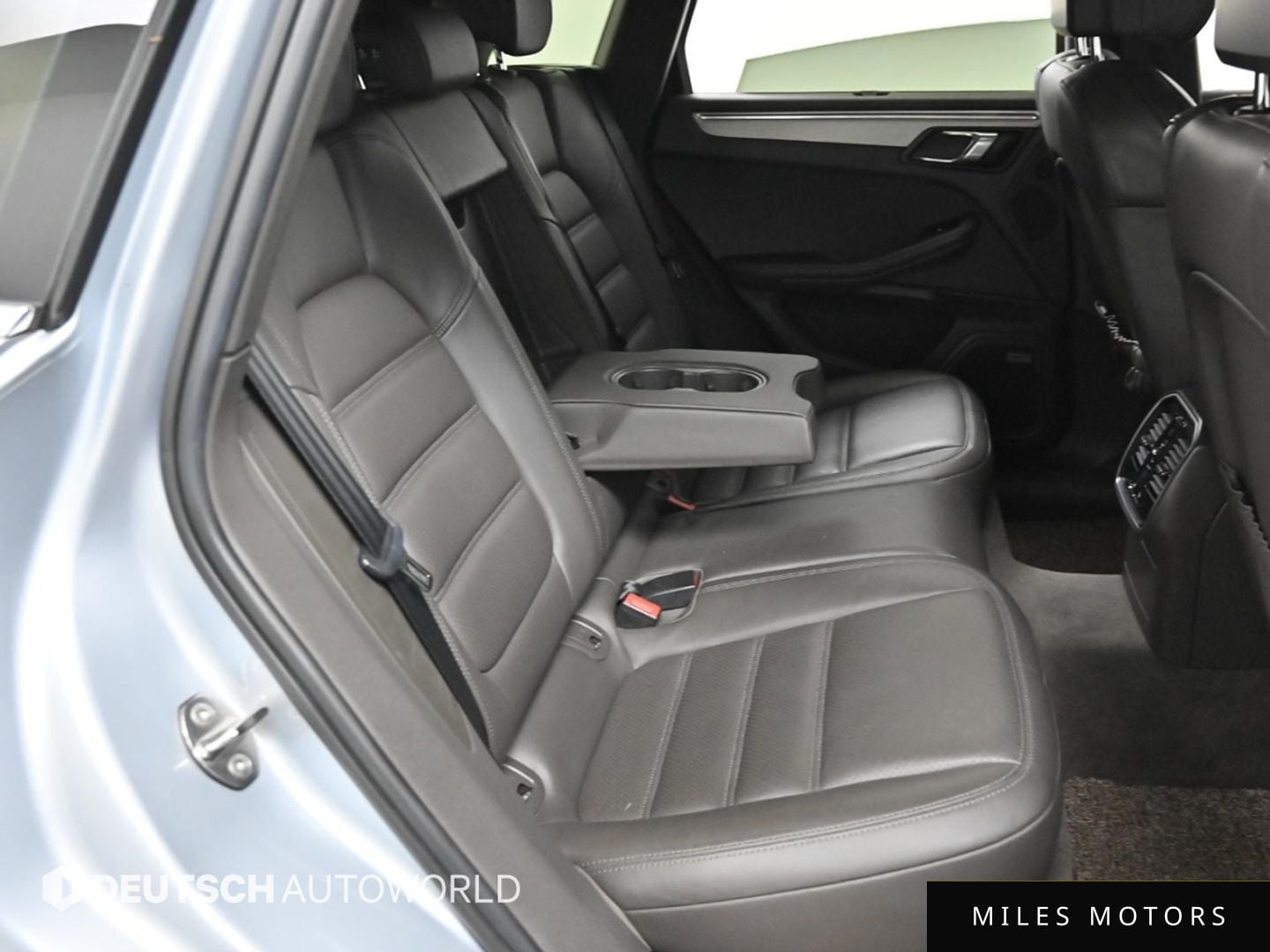 Porsche Macan 2015 — миниатюра 11