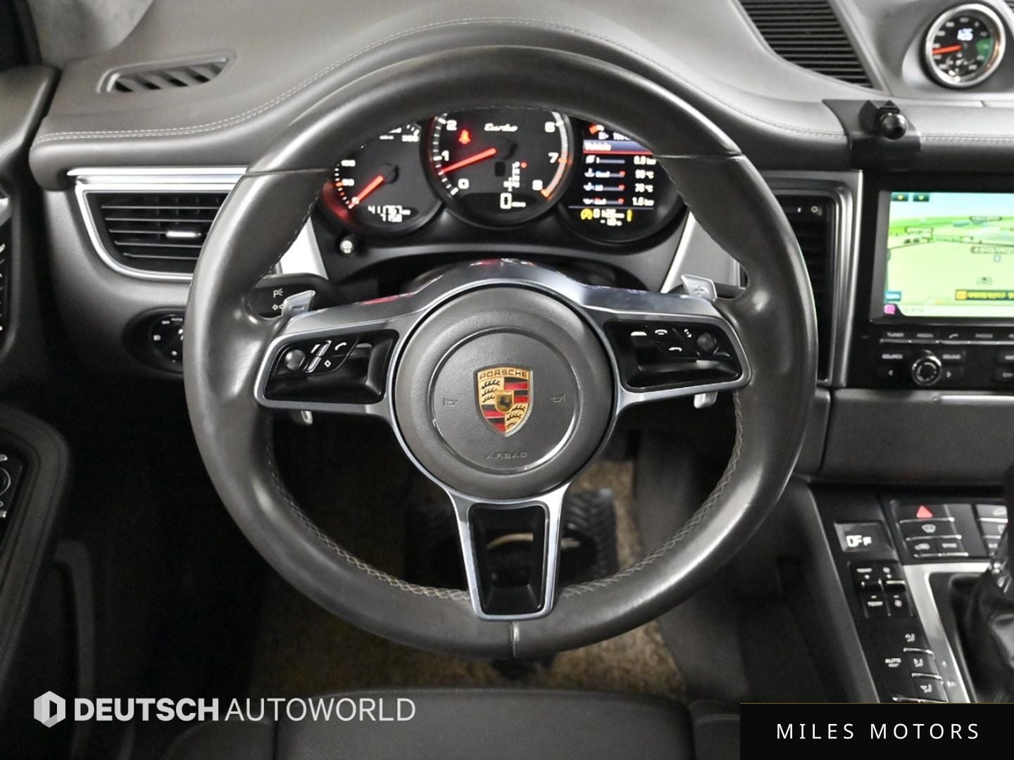 Porsche Macan 2015 — миниатюра 12