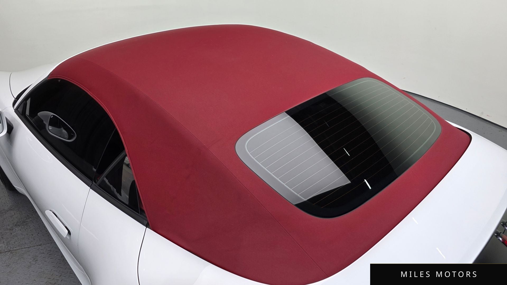 Porsche 911 (992) 2024 — миниатюра 19