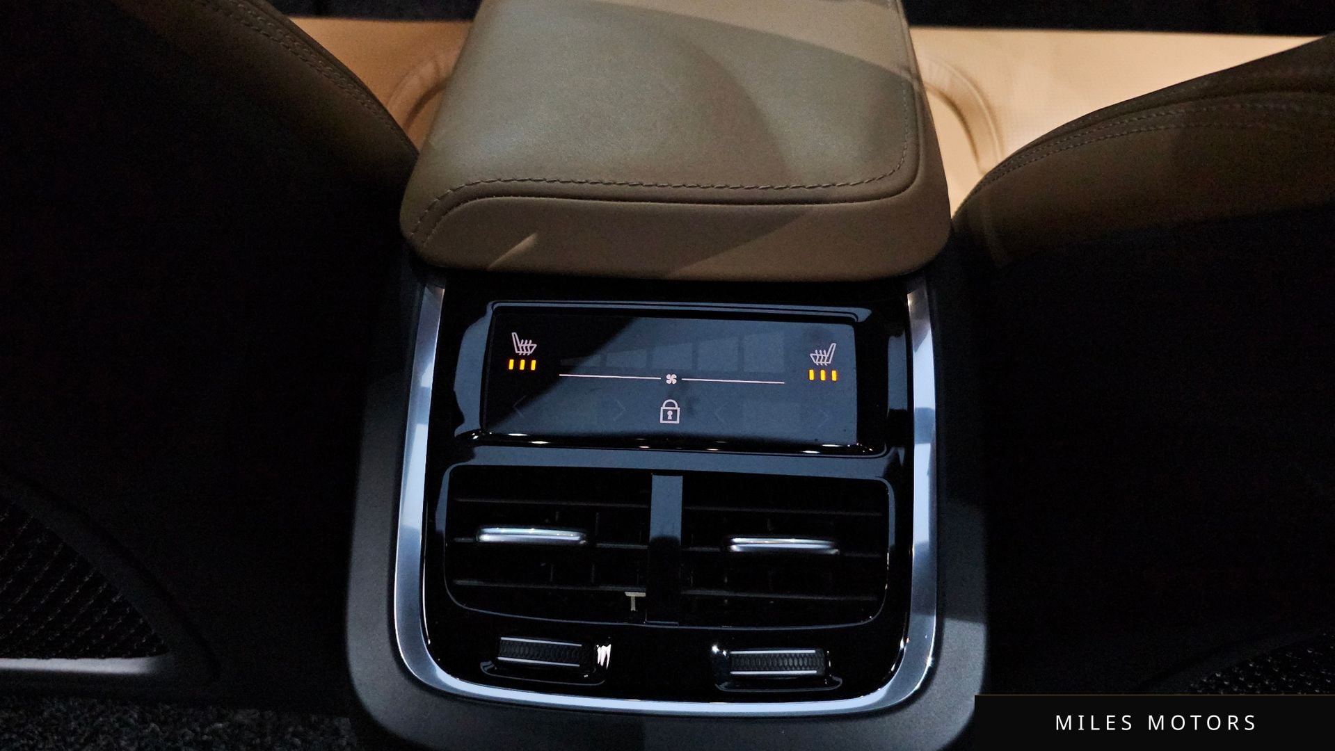 Volvo S60 2020 — миниатюра 18